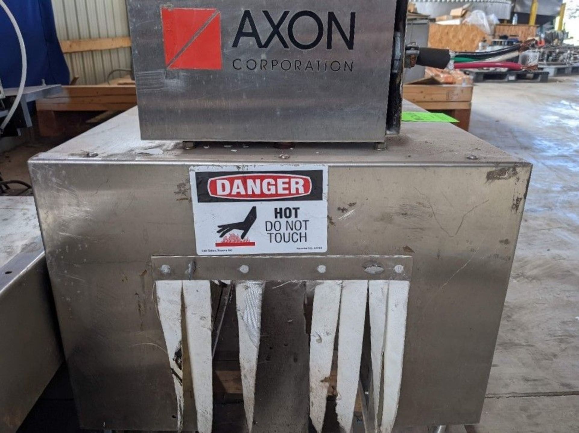Qty (1) Axon Shrink Tunnel for Neck Bands or Sleeve Labels - Stainless steel - 24' L x 18' W x 22' H - Image 2 of 4