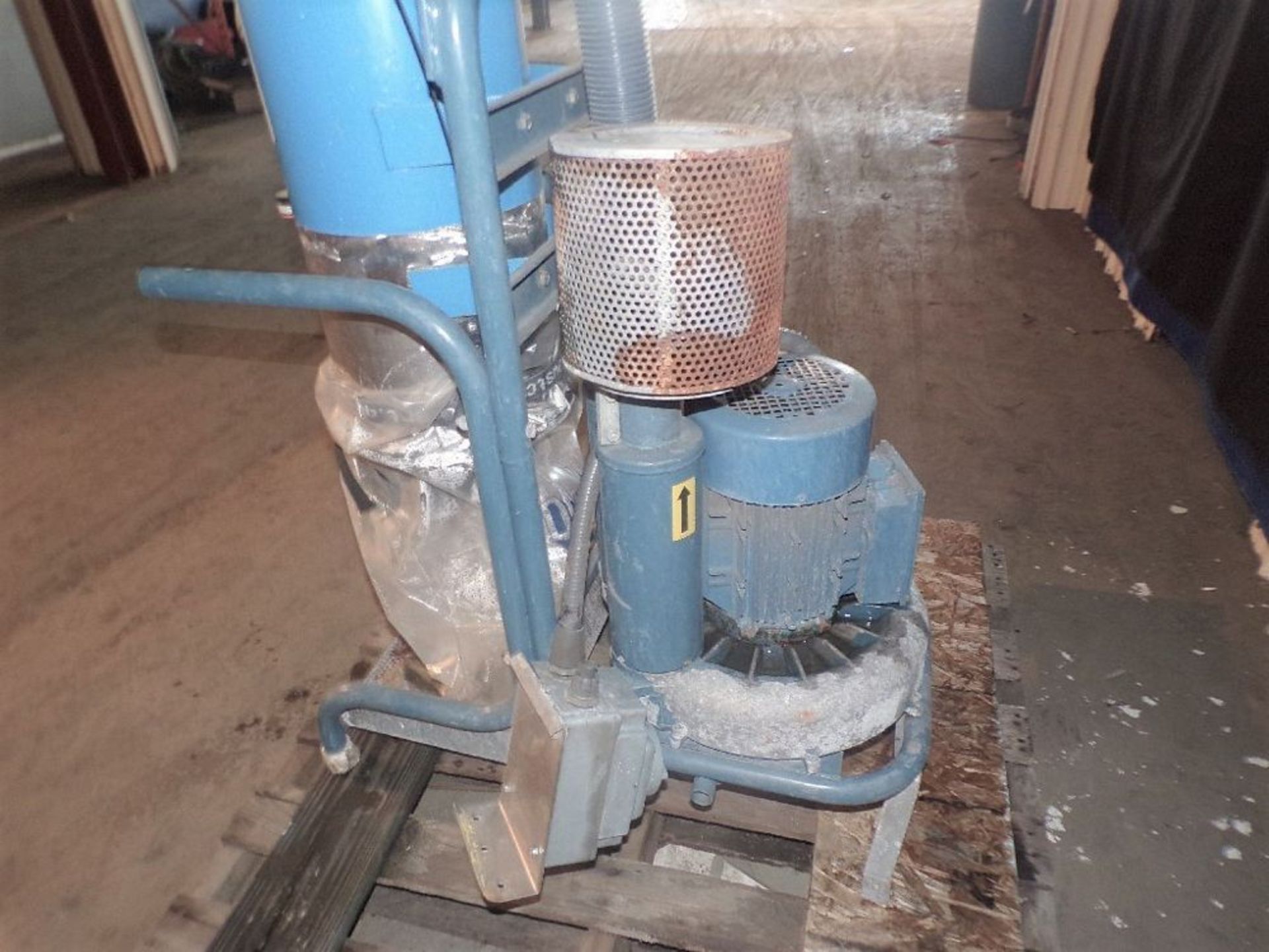 Qty (1) Industrial Dust Collector - Bag Type Dust Controller - Heavy Duty Vein Blower, Model DC3500, - Image 3 of 3