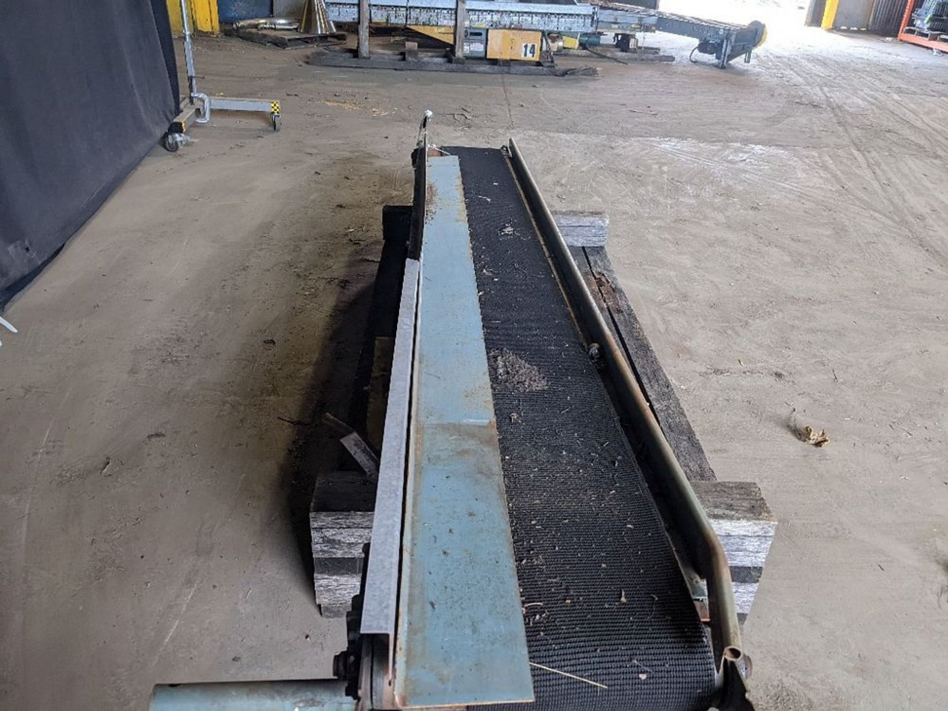 Qty (1) Hytrol Belt Over Roller Case Conveyor - 120"L x 12"W(Belt), Model TA, S/N 135530 - Bild 4 aus 4