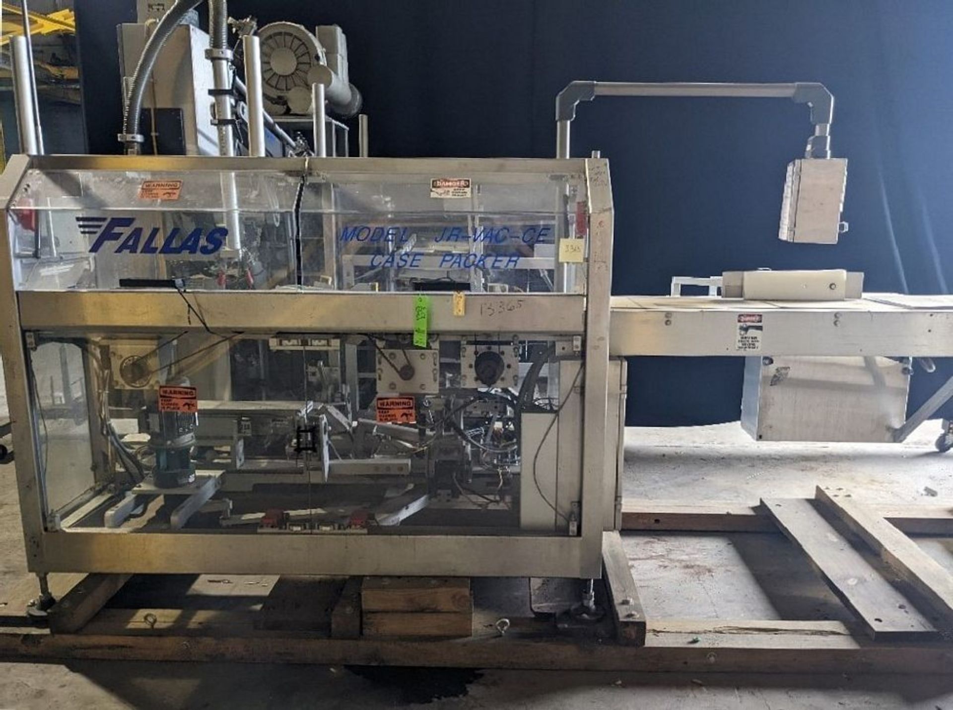 Fallas JR VAC CE Case Packer - Robotic pick-n-place System - Automatic, top load, robotic case