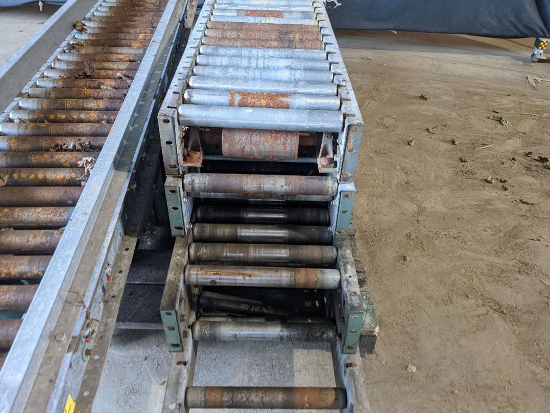 Hytrol Roller Case Conveyor sectios w/ Drive - 1 secion144" L x 16" W Roller Conveyor -1 section 25" - Image 2 of 12