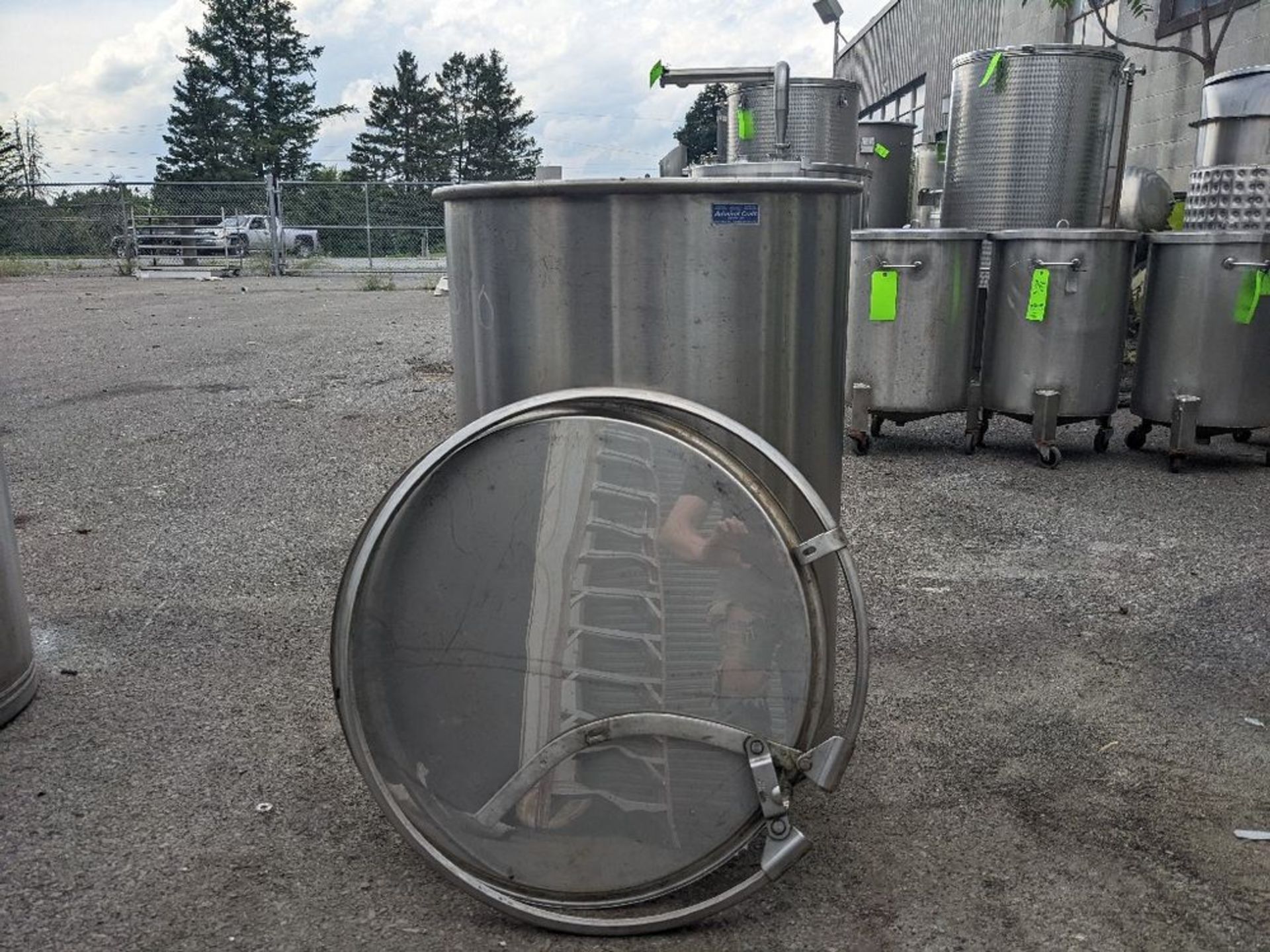 Qty (1) Stainless Steel 55 gallon Tank - SS Tank w/ clamp on lid. 24' D x 34' tall - No Bottom