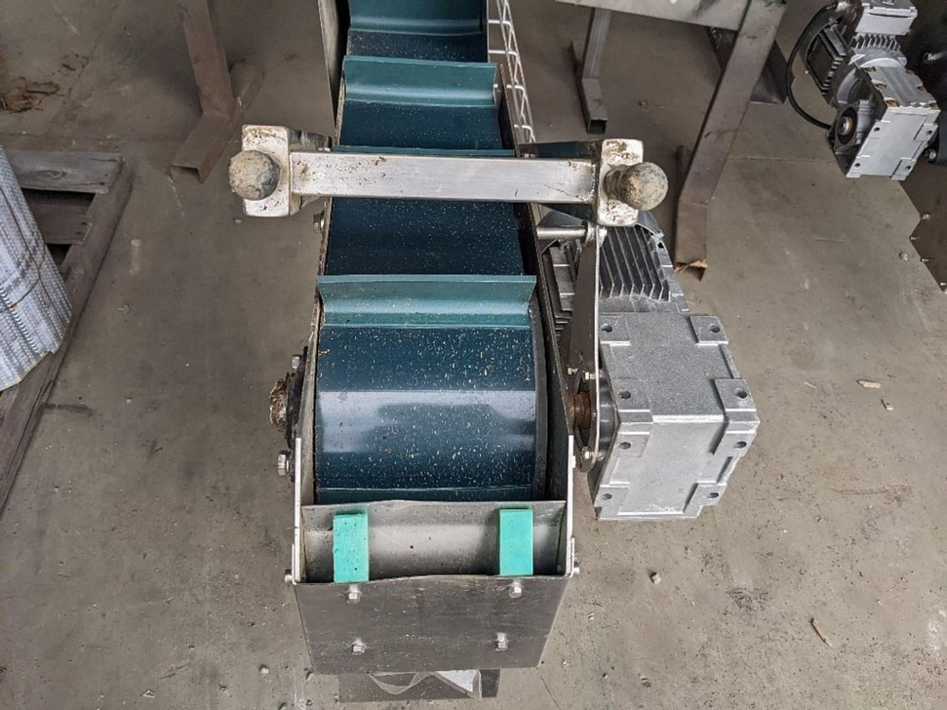 Gassner Cleated Belt Conveyor - 6" W Belt - 2" Tall Cleates - 348" L - Motor: SEW-Euro Drive 240/ - Image 5 of 7