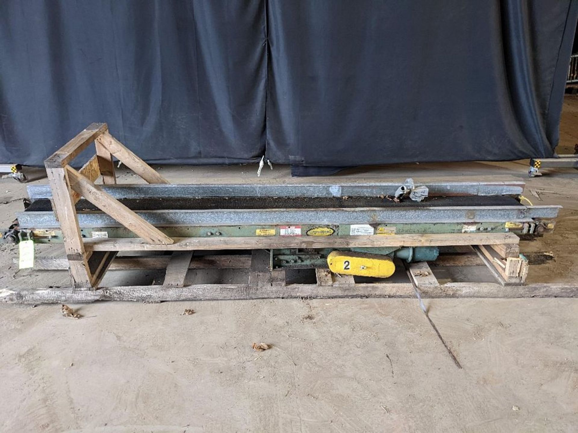 Qty (1) Hytrol Belt Over Roller Case Conveyor - Drive Section - 128"L x 12"W(Belt), Model TA, S/N