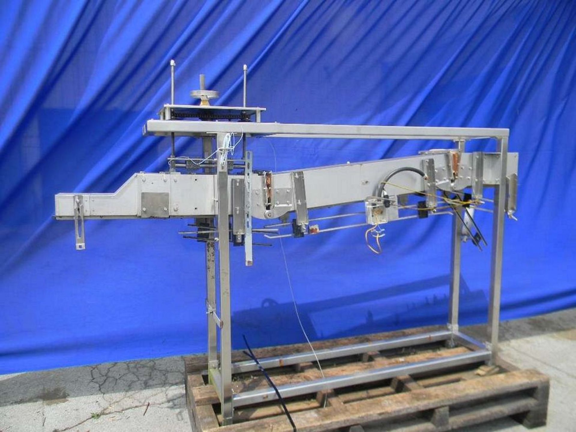 Qty (1) Ling Air Conveyor Pickup Module - All Stainless Steel Construction - Adjustable Infeed - Image 3 of 5