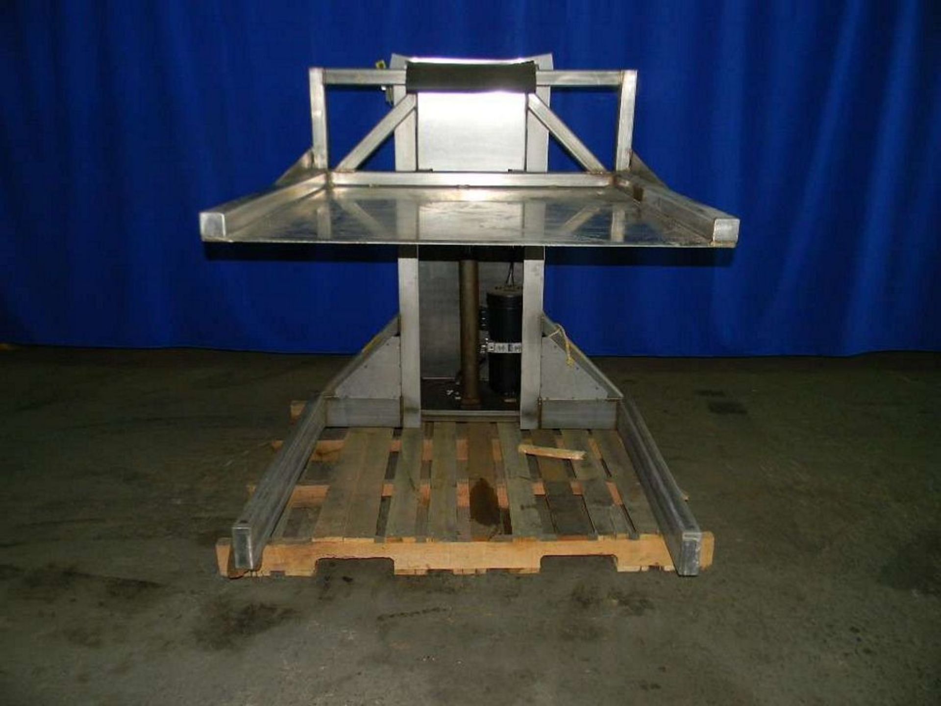 Qty (1) Unidex Stainless Pallet Elevator - All stainless steel pallet lift. - Platform 38' wide x - Image 2 of 4