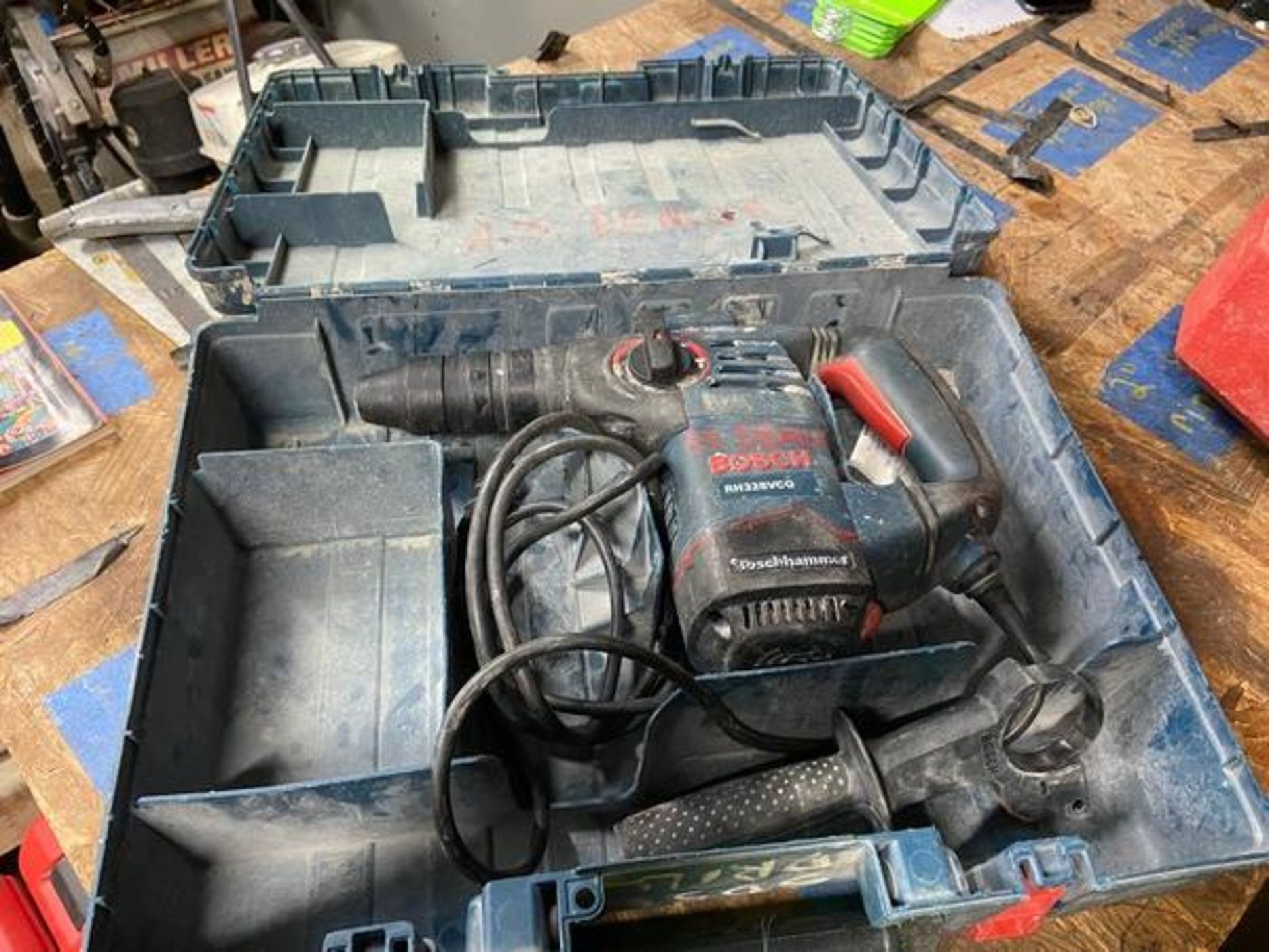 Bosch Hammer Drill, M/N RH328VCO, with Power Cord (LOCATED IN MONROEVILLE, PA)