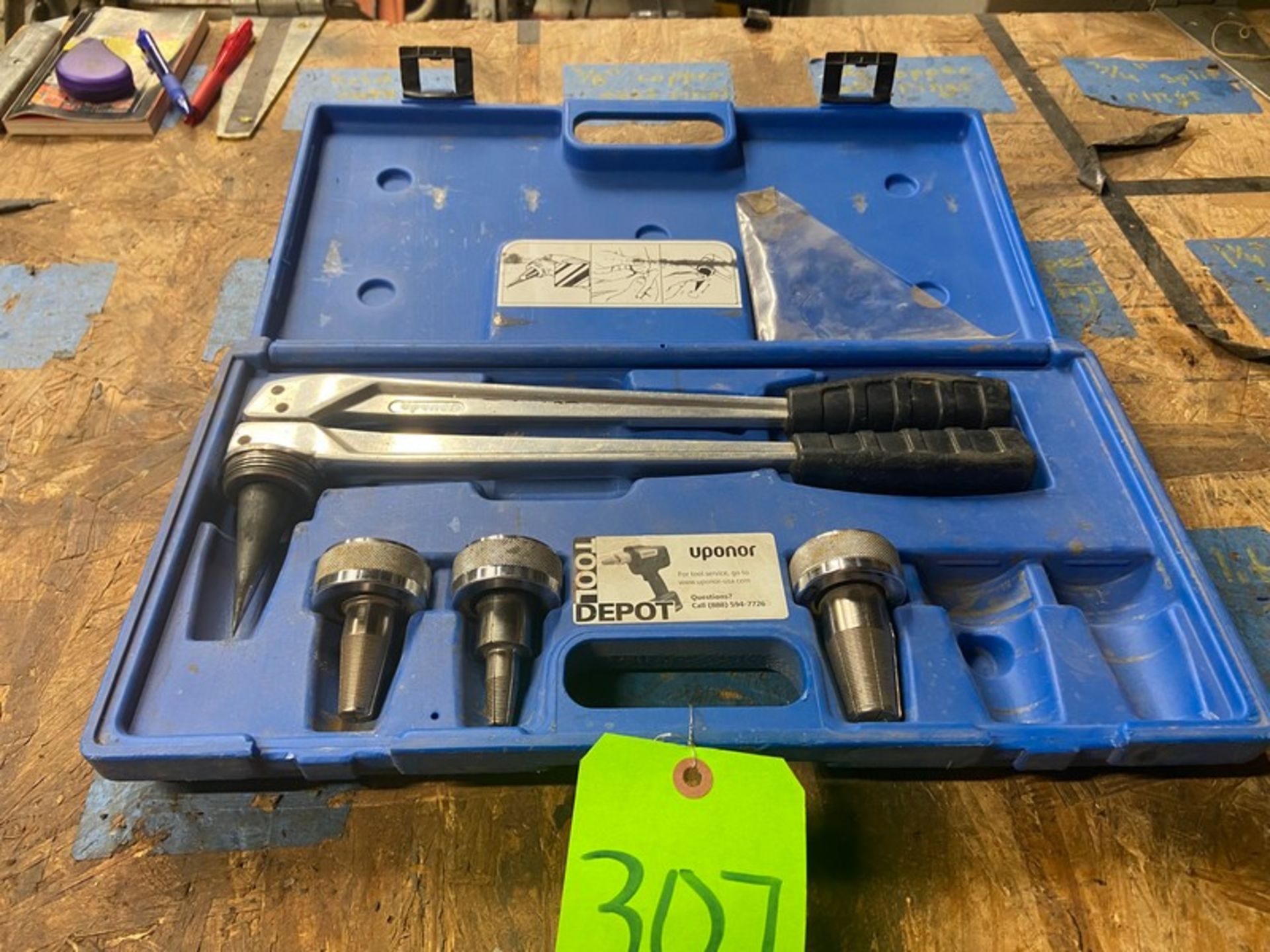 Uponor Pipe Expansion Tool, with Attachments & Hard Case (LOCATED IN MONROEVILLE, PA)