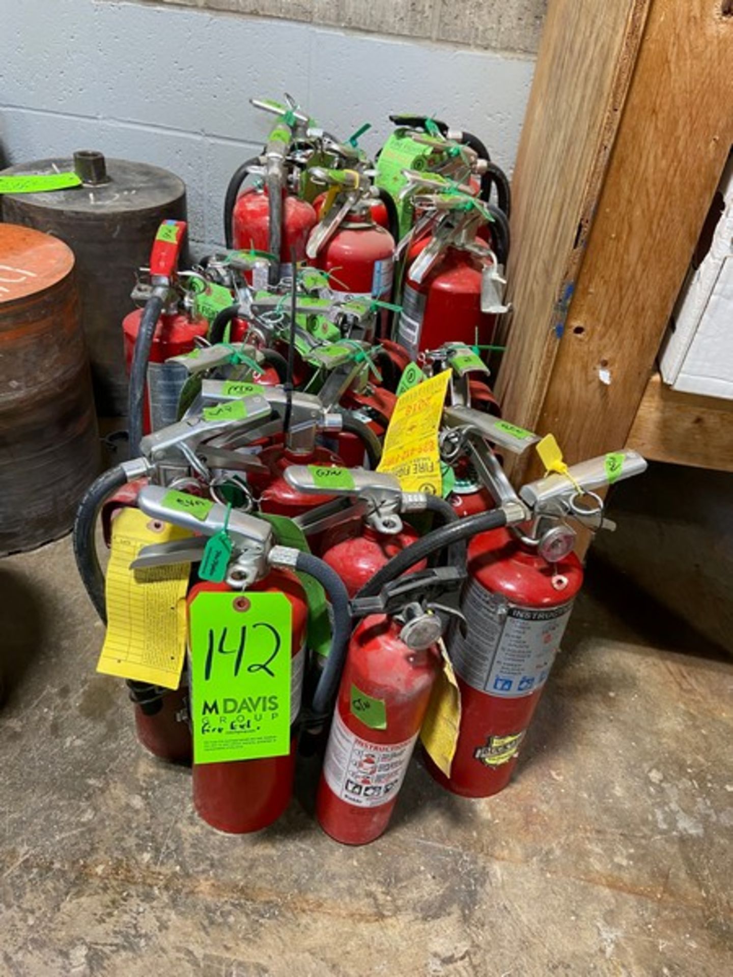 (22) Fire Extinguishers, Assorted Sizes (LOCATED IN MONROEVILLE, PA)(RIGGING, LOADING, & SITE