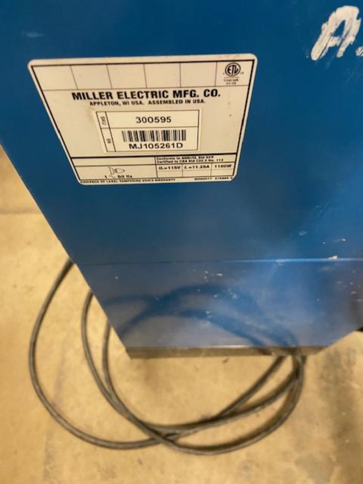 Miller Filtair 130 Fume Extractor (LOCATED IN MONROEVILLE, PA) - Bild 6 aus 8