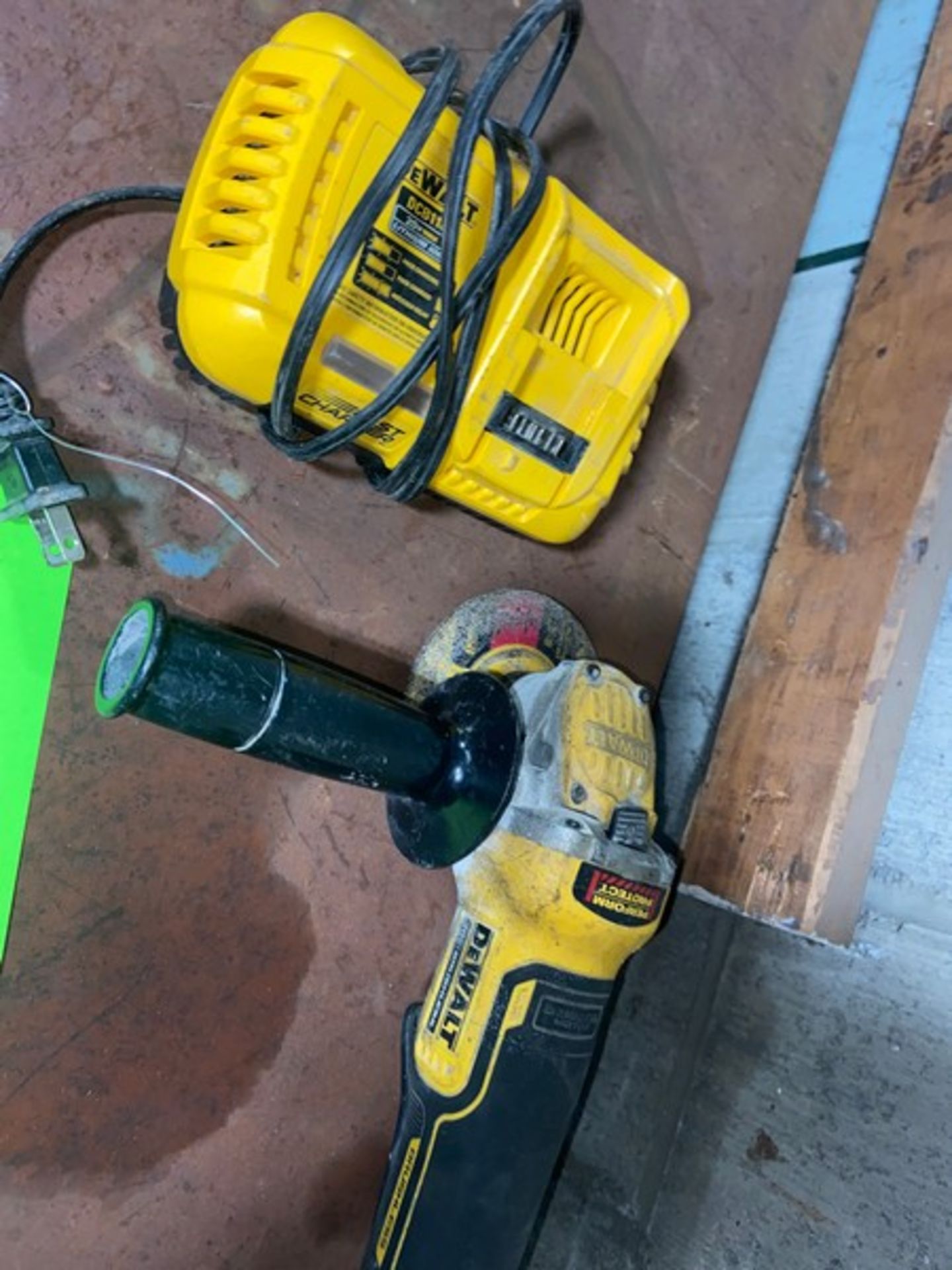 DeWalt Brushless Grinder, with 20 V Battery with Charge (LOCATED IN MONROEVILLE, PA) - Image 3 of 3