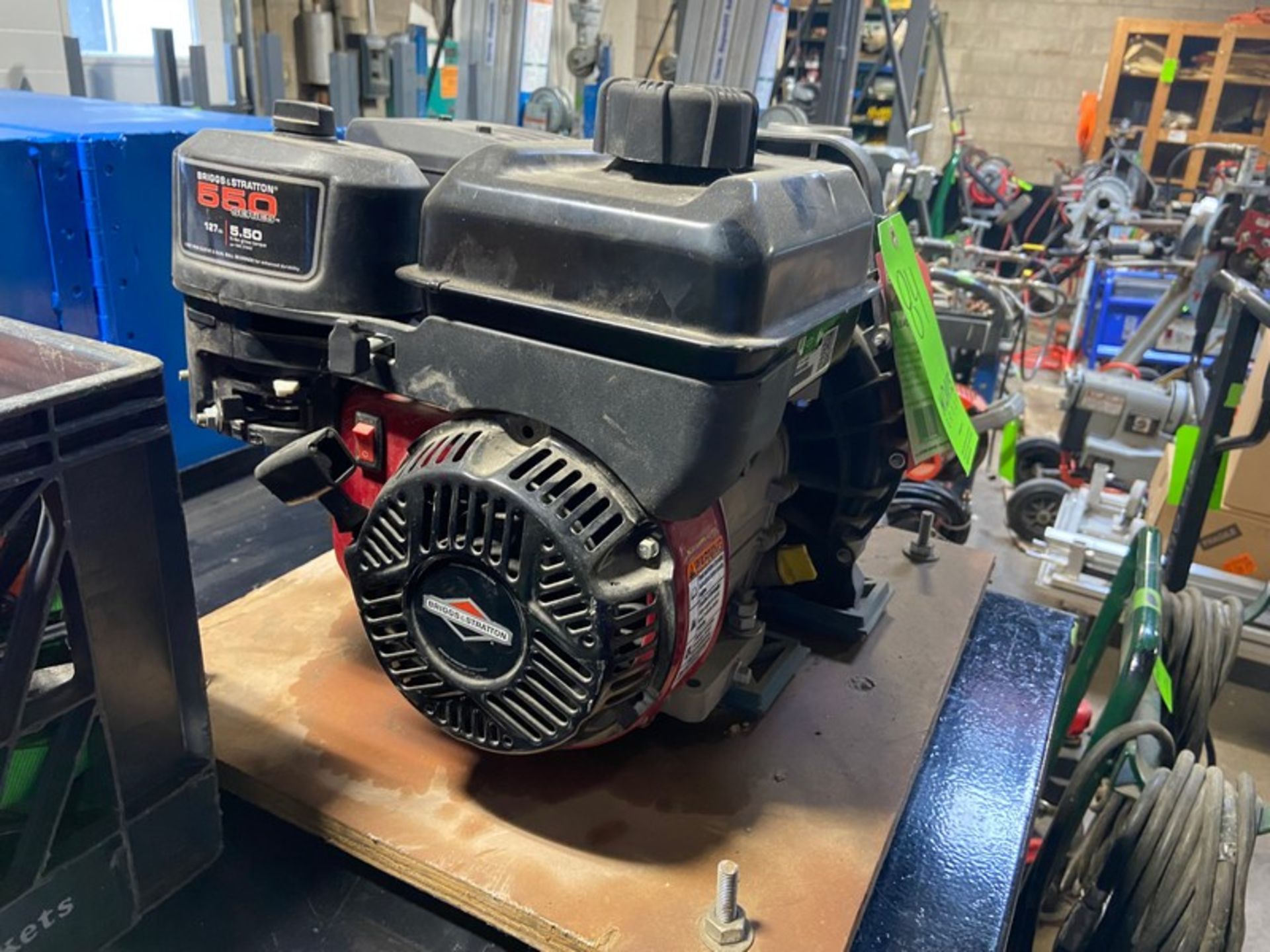 Pacer Transfer Pump, M/N SEB2PL E4C, S/N 42331, with Briggs & Stratton Motor (LOCATED IN - Bild 3 aus 5