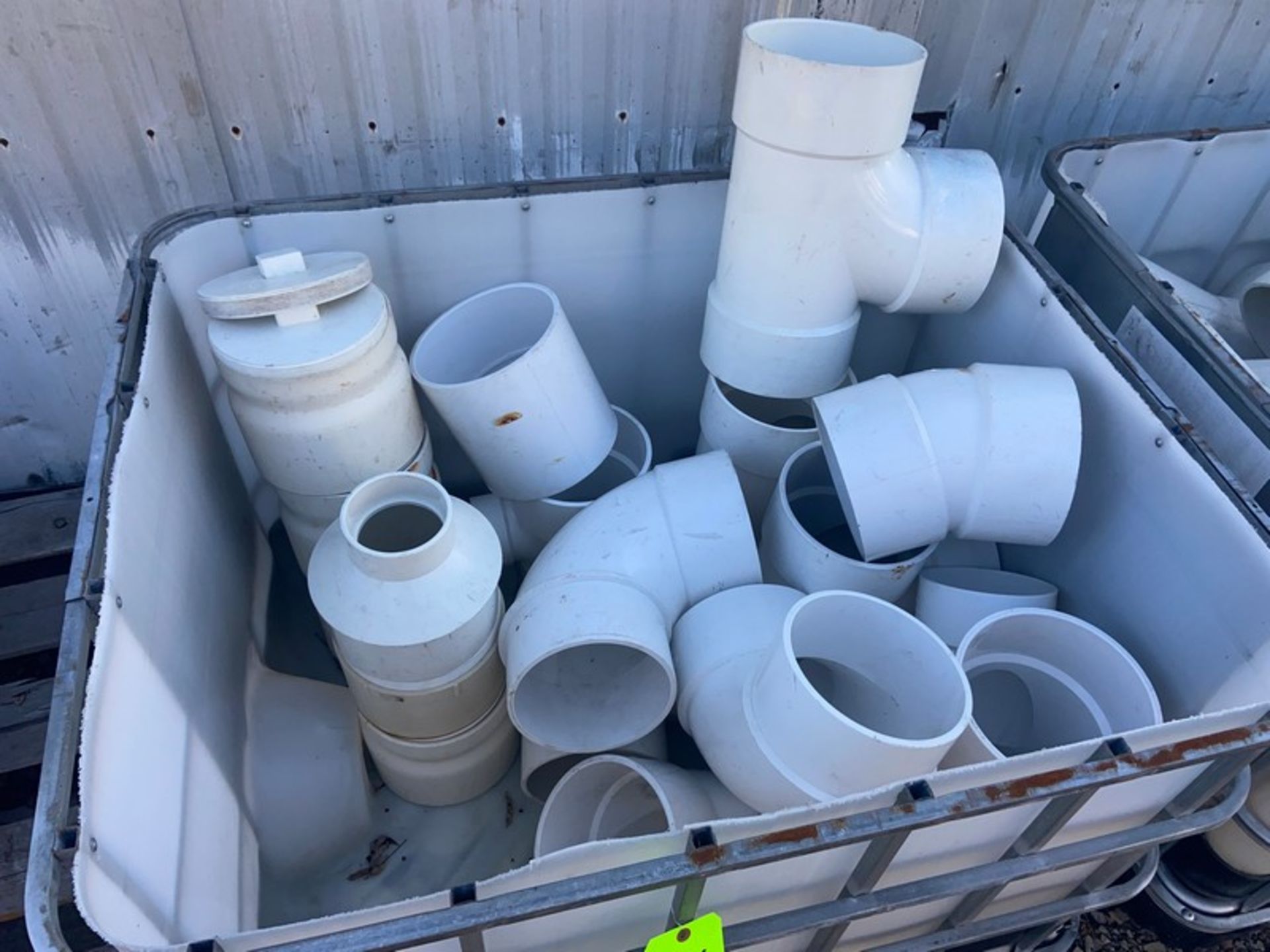 Assortment of PVC Fittings, with Cage Tote (LOCATED IN MONROEVILLE, PA) - Bild 2 aus 2