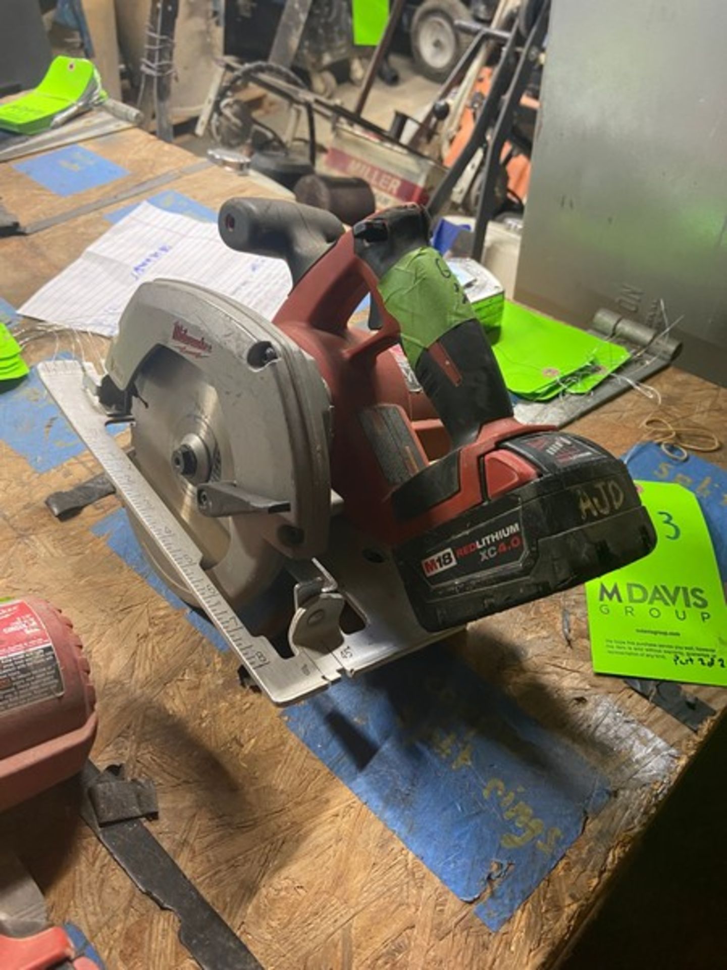 Milwaukee 6-1/2” Circular Saw, with M18 RedLithium XC 4.0 Battery (LOCATED IN MONROEVILLE, PA)