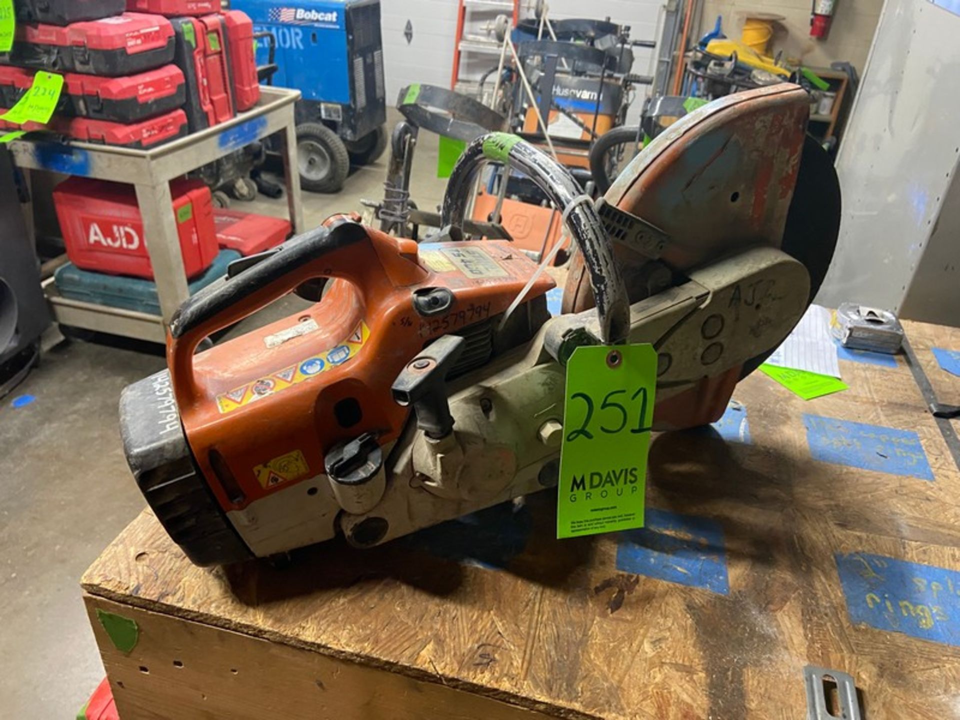 STIHL Gas Saw, M/N TS 400, S/N 142579794, with Blade (LOCATED IN MONROEVILLE, PA) - Image 7 of 7