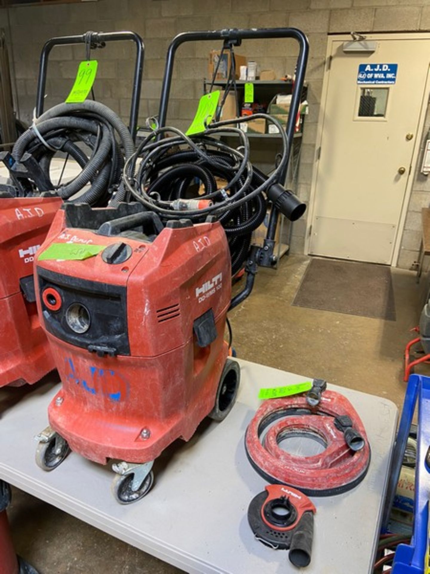 HILTI DD-WMS 100 Water Management System, with Filter Bags, with Hose & Accessories (LOCATED IN