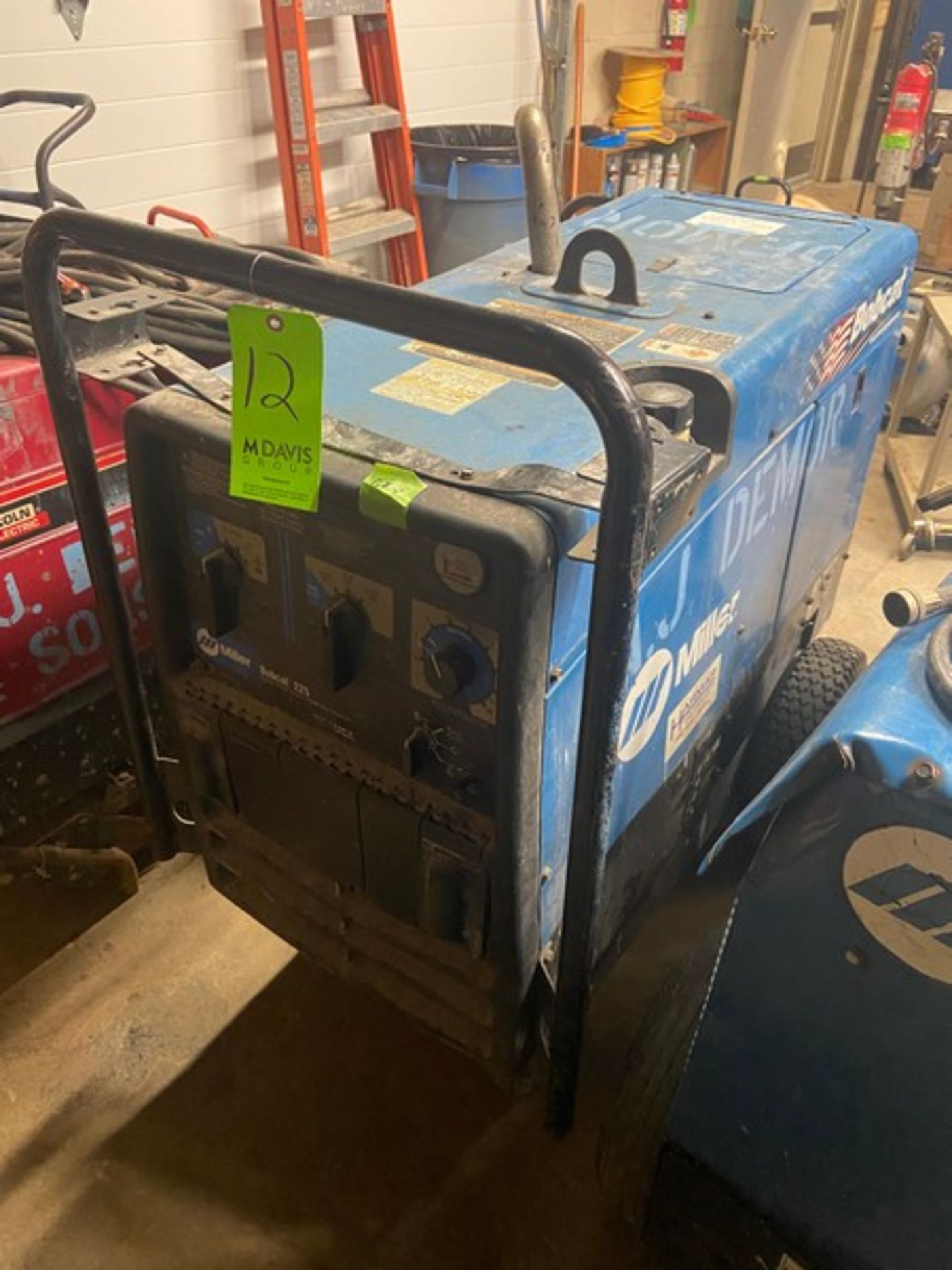 Miller Bobcat Welder/Generator, Type Bobcat 225, CC/CV, AC/DC Welder, 10,500 Watt Generator (LOCATED