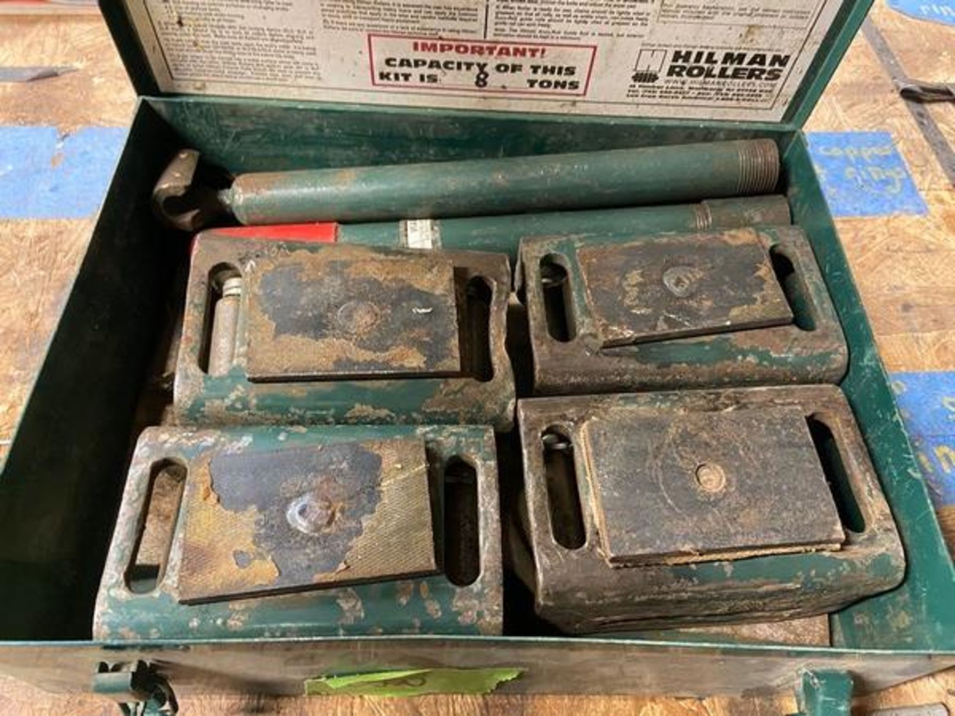 Hillsman Rollers Delux Kit, with Hard Case, Includes (4) Rollers (LOCATED IN MONROEVILLE, PA)