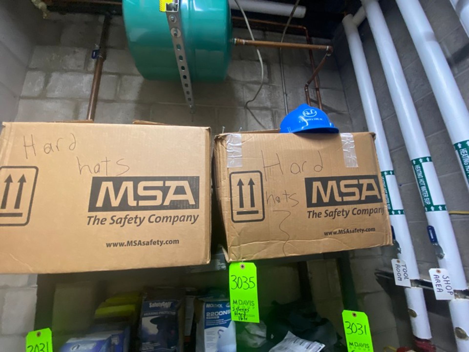 (2) Boxes of Assorted Hard Hats (LOCATED IN MONROEVILLE, PA) (RIGGING, LOADING, & SITE MANAGEMENT