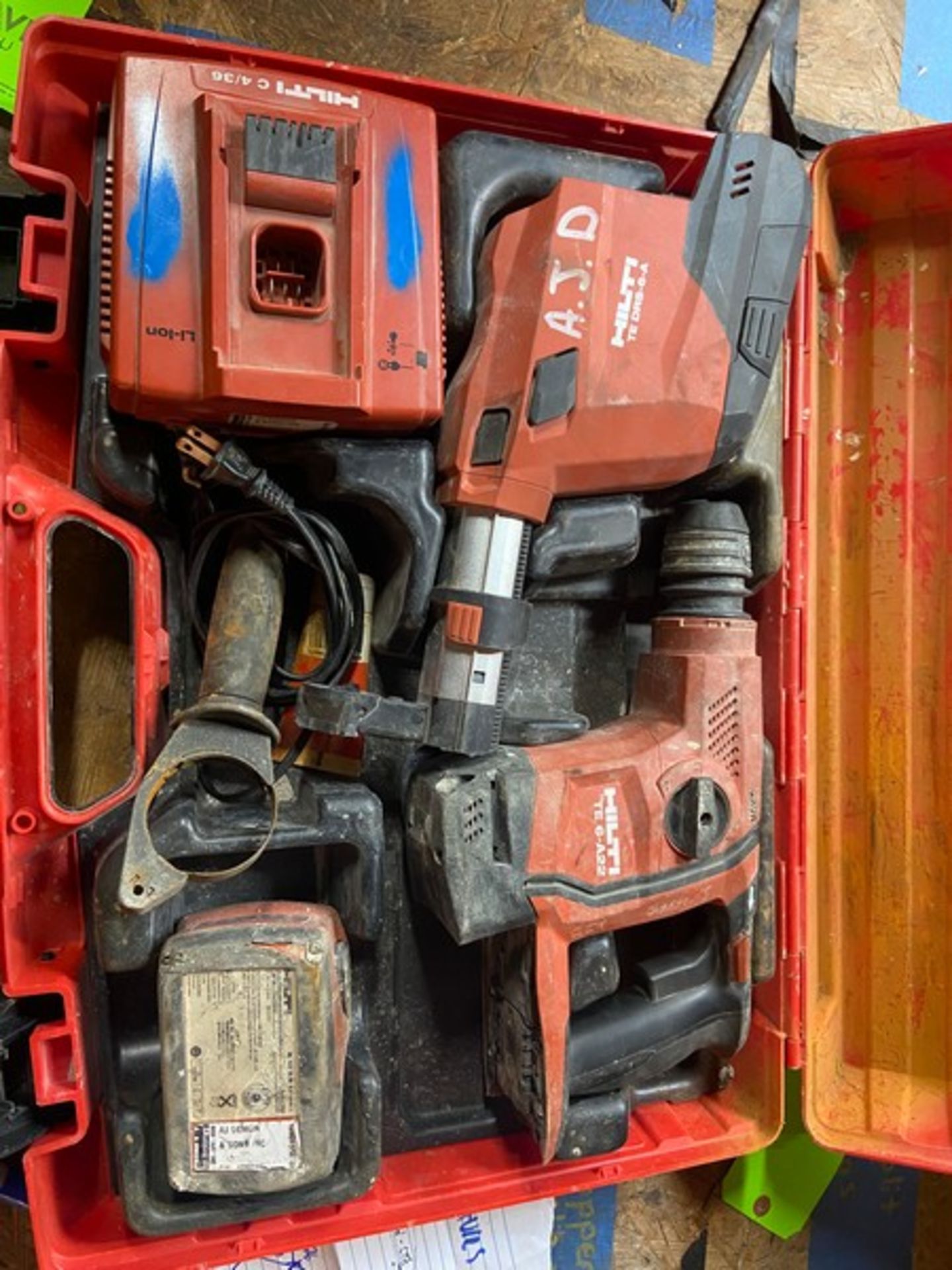 HILTI Cordless Rotary Hammer, M/N TE 6-A22, Includes Dust Removal System, M/N TETS-6-71-CA, with - Image 2 of 6