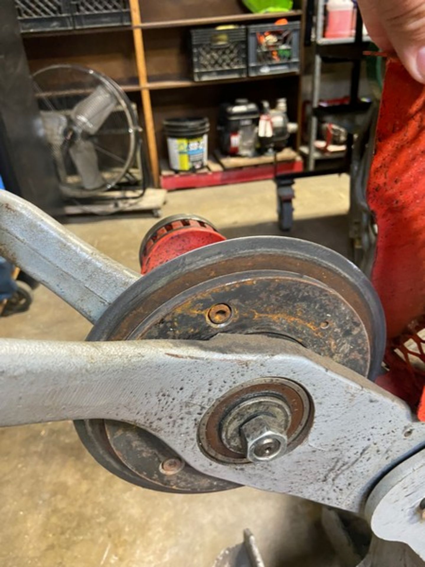 Ridgid 258-XL Pipe Cutter, 8”-12” Capacity with Foot Pedal (LOCATED IN MONROEVILLE, PA) - Bild 3 aus 4