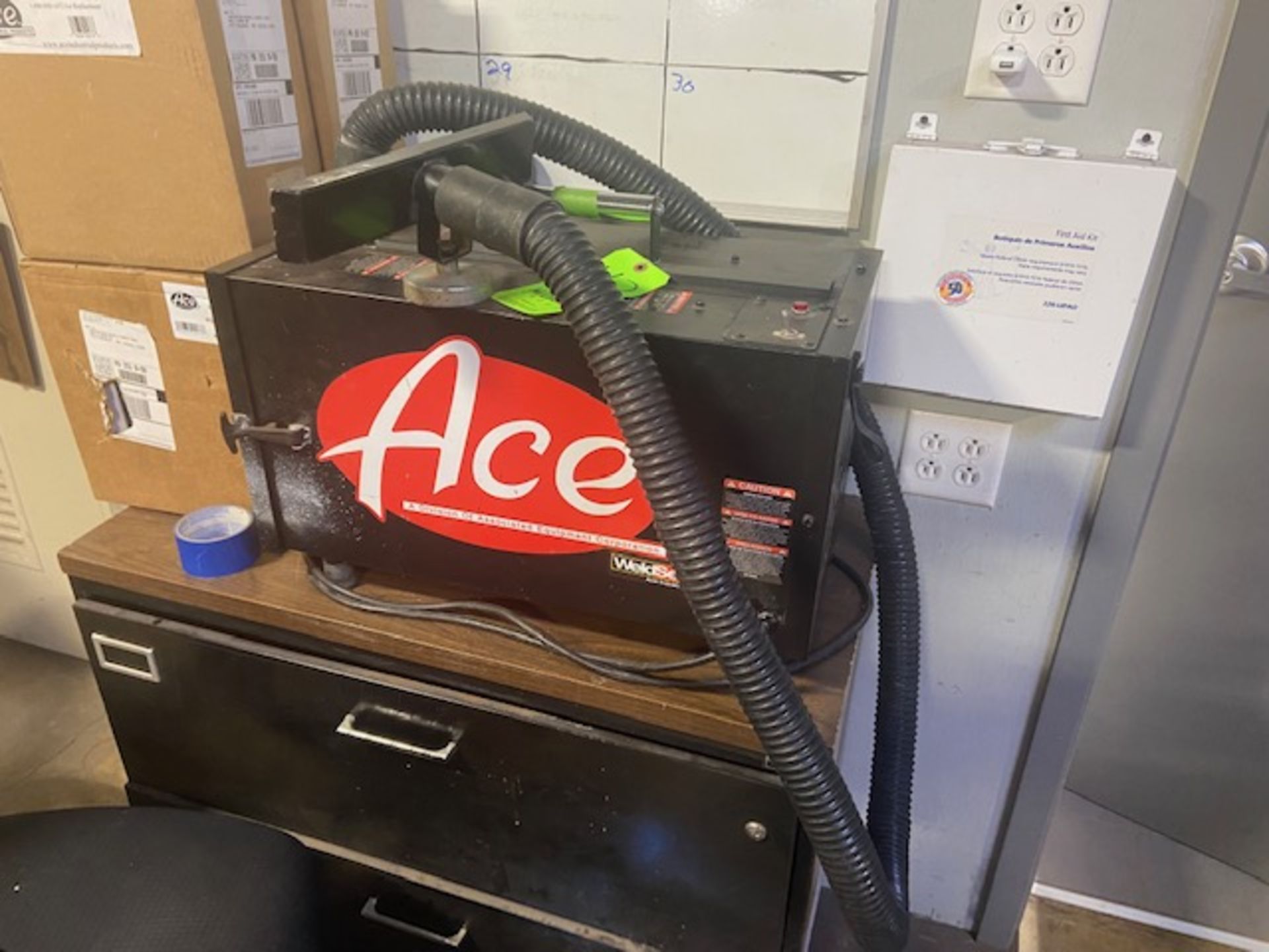 Ace Fume Extractor, M/N 73-200, 120 Volts (LOCATED IN MONROEVILLE, PA)