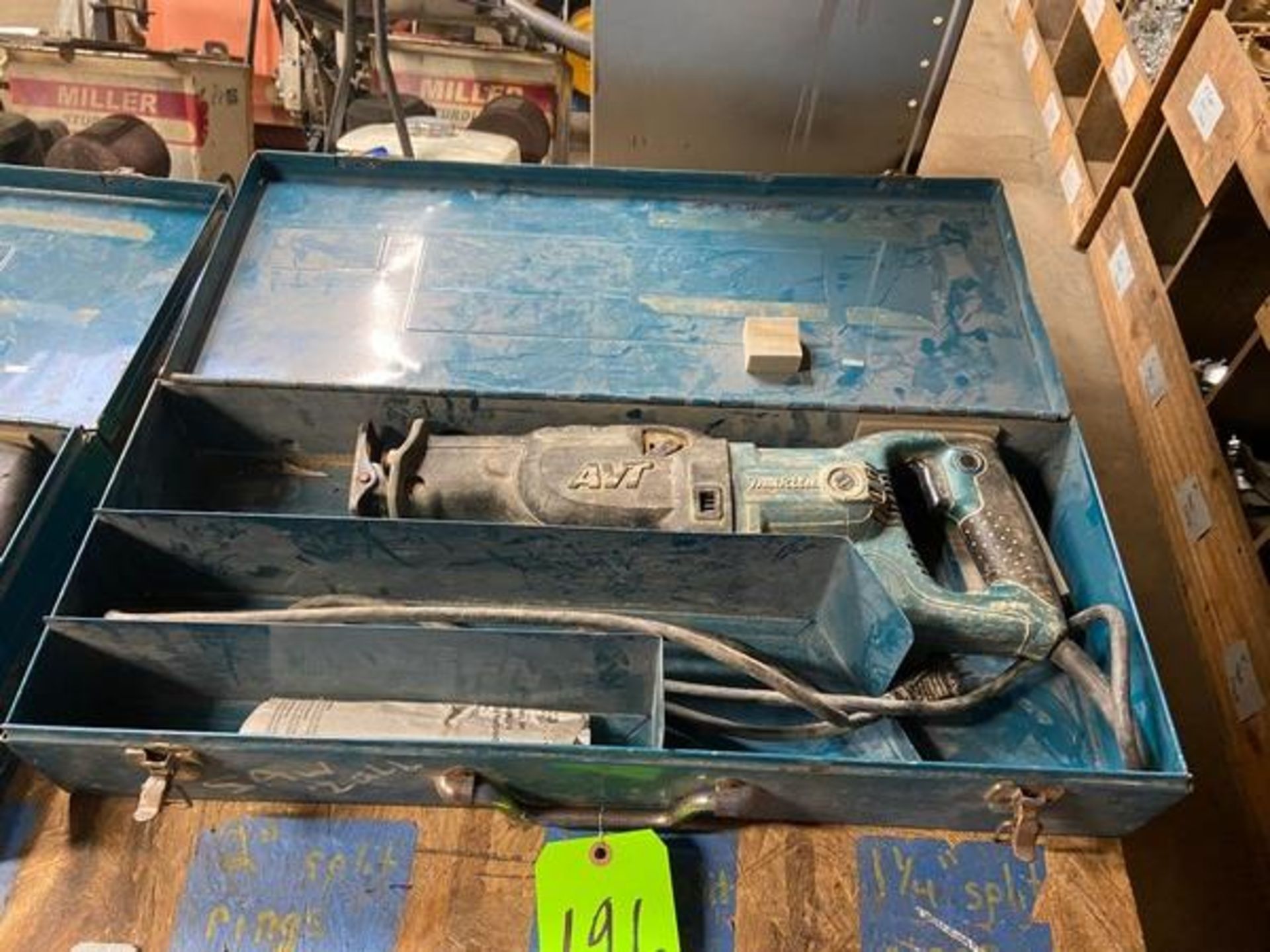 Makita AVT Sawzall Power Tool, S/N 999, with Power Cord & Hard Case (LOCATED IN MONROEVILLE, PA)