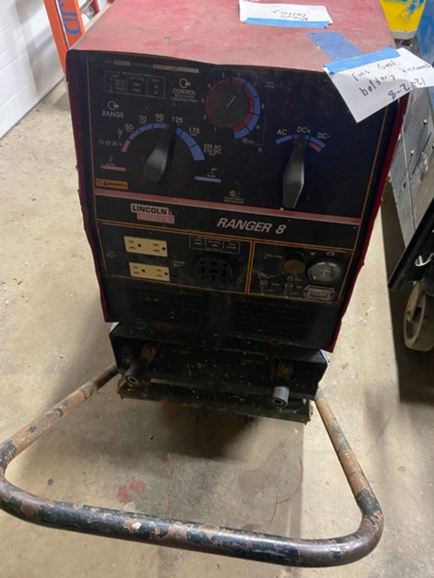 Lincoln Electric Ranger 8 Welder & Generator, with Onan Performermer 16 Engine, Mounted on - Image 2 of 6