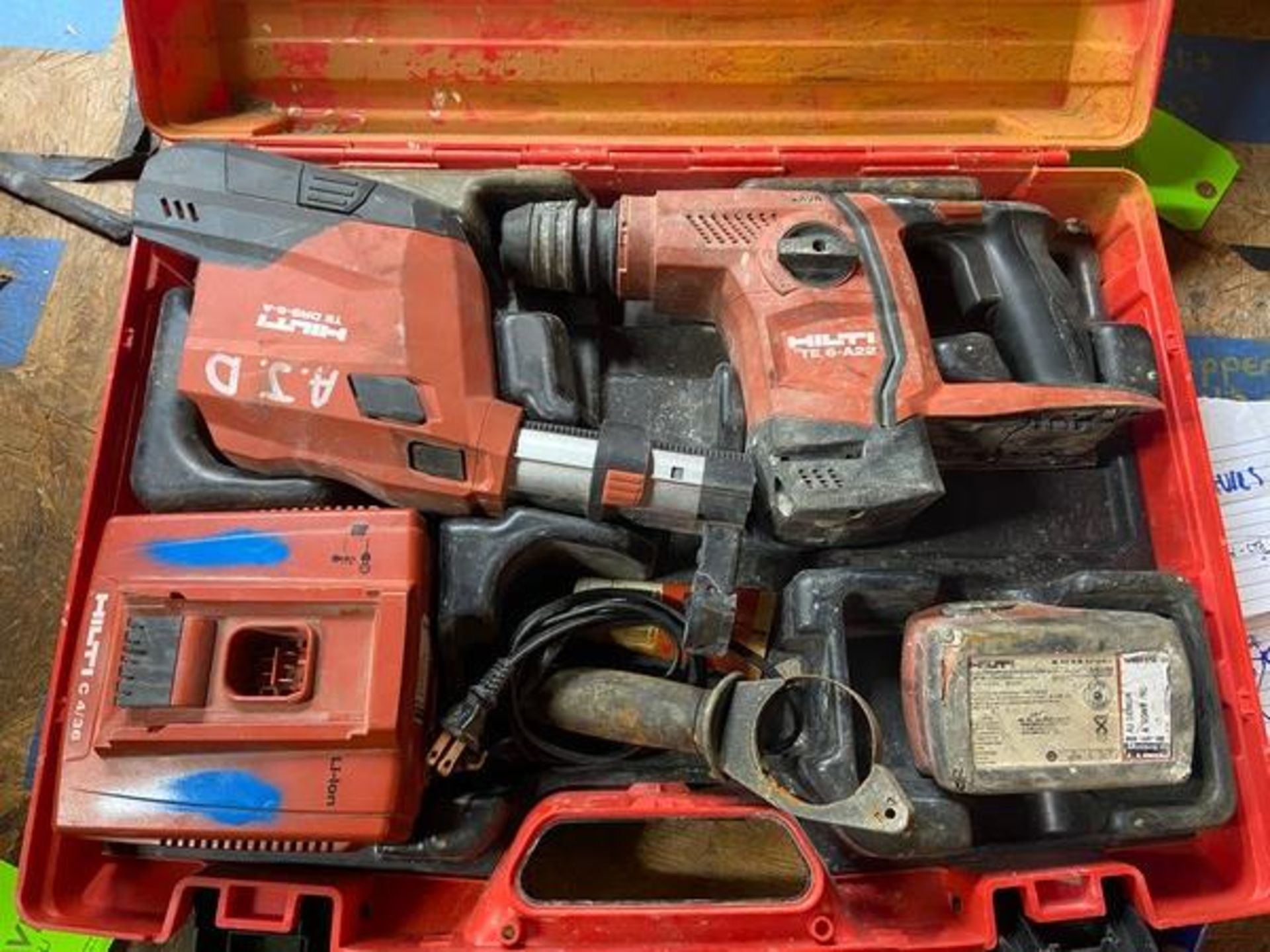 HILTI Cordless Rotary Hammer, M/N TE 6-A22, Includes Dust Removal System, M/N TETS-6-71-CA, with - Image 5 of 6