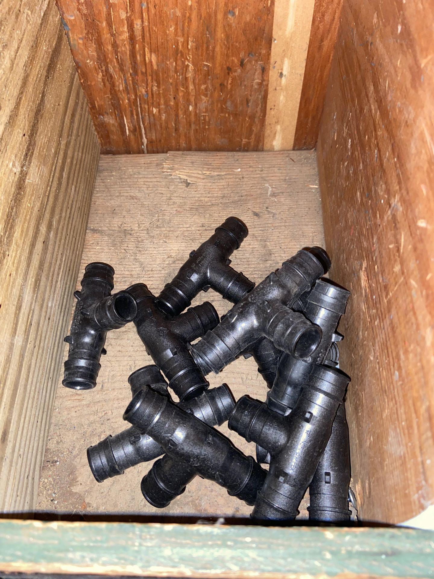 (11) 3/4”Uponor Tee (Bin:N20) (LOCATED IN MONROEVILLE, PA)