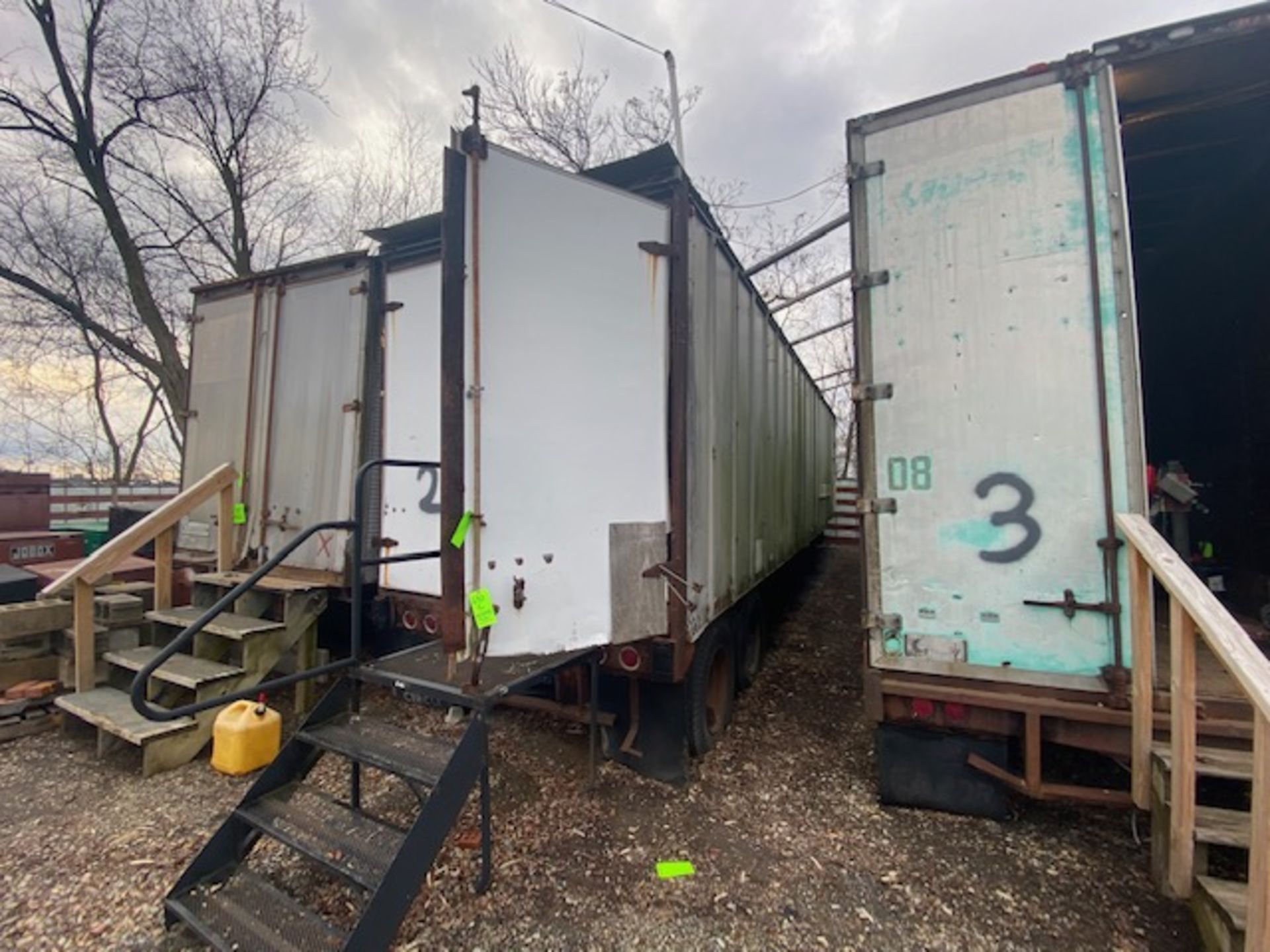 36 ft. Box Trailer (NOTE: Used for Storage) (TRAILER #2) (LOCATED IN MONROEVILLE, PA) - Image 5 of 8