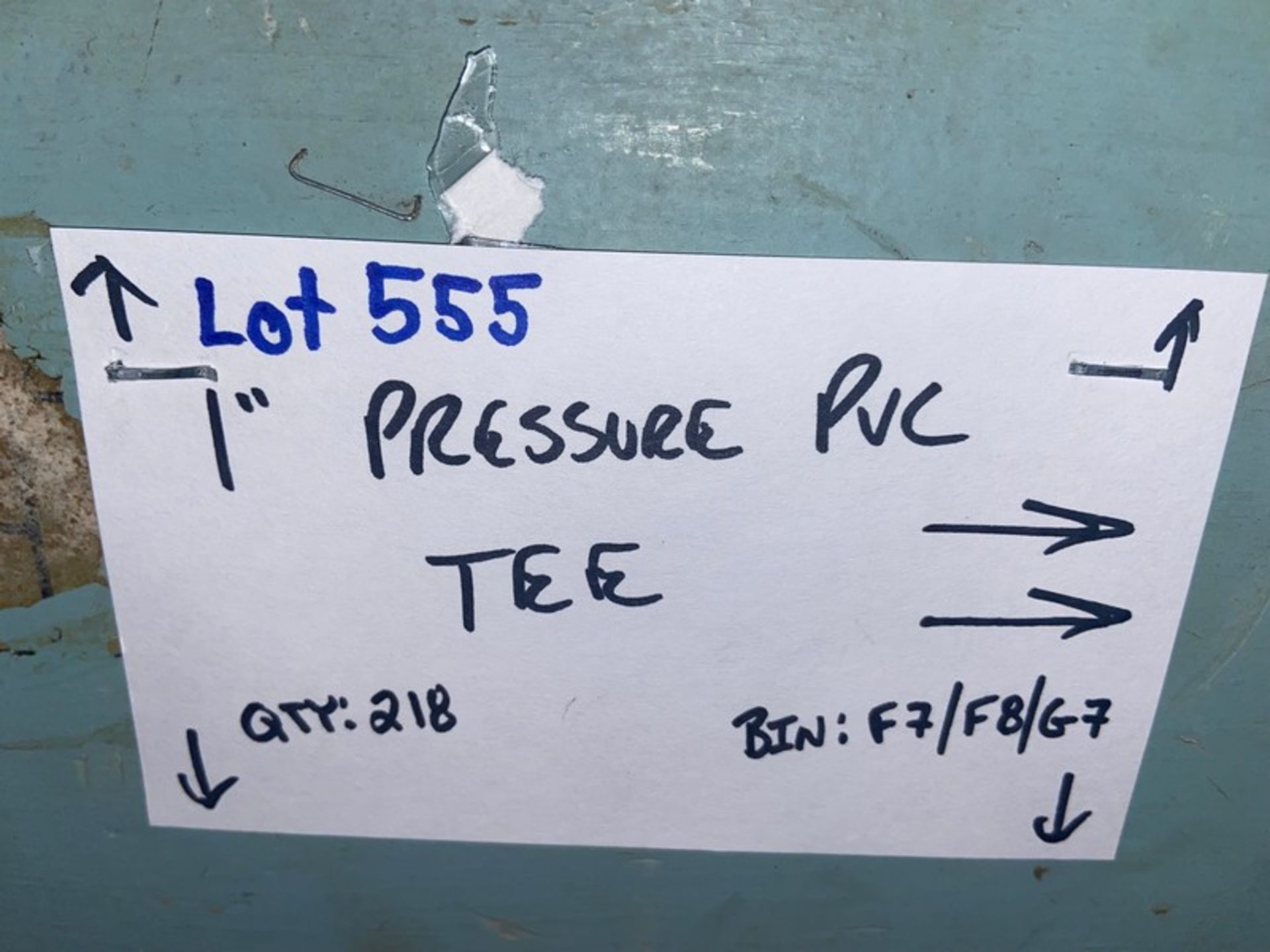(218) 1” Pressure PVC TEE (Bin:F7/F8/G7) (LOCATED IN MONROEVILLE, PA) - Bild 4 aus 10