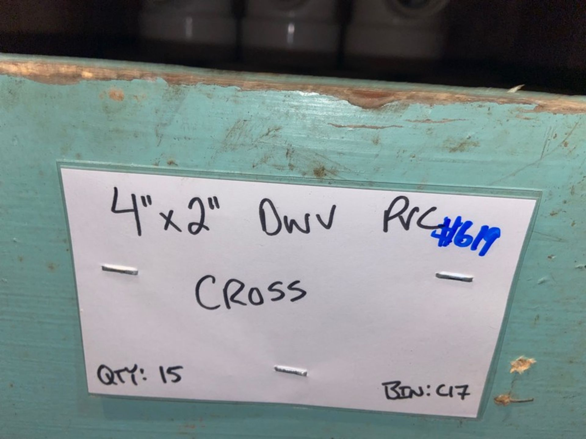 (15) 4”X2” DWV PVC CROSS (Bin:C17)(LOCATED IN MONROEVILLE, PA) - Bild 2 aus 2