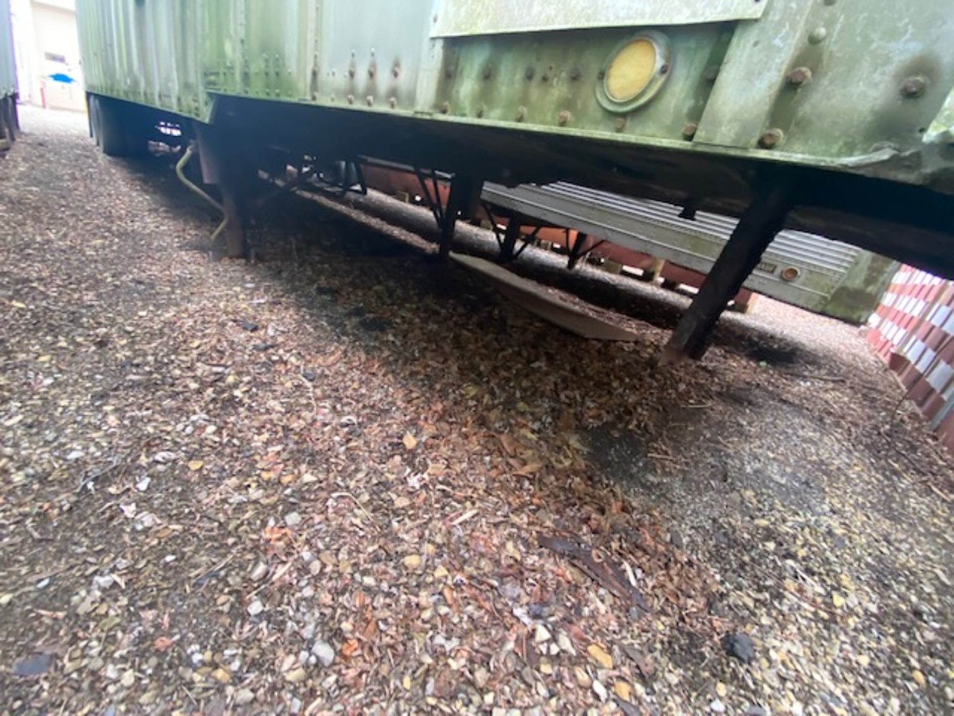 36 ft. Box Trailer (NOTE: Used for Storage) (TRAILER #2) (LOCATED IN MONROEVILLE, PA) - Image 7 of 8