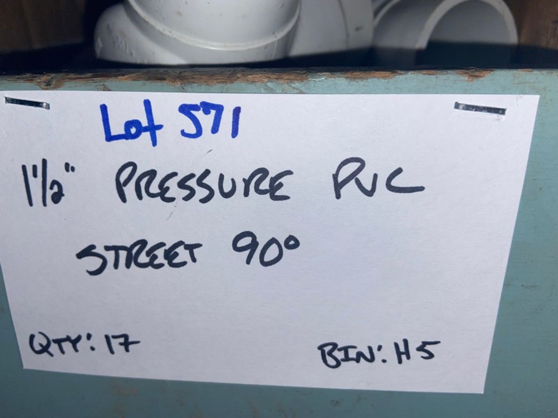 (17) 1-1/2" Pressure PVC Street 90' (Bin: H5); (29) 1-1/2" Pressure PVC 90' (Bin: H5) (LOCATED IN - Image 4 of 9