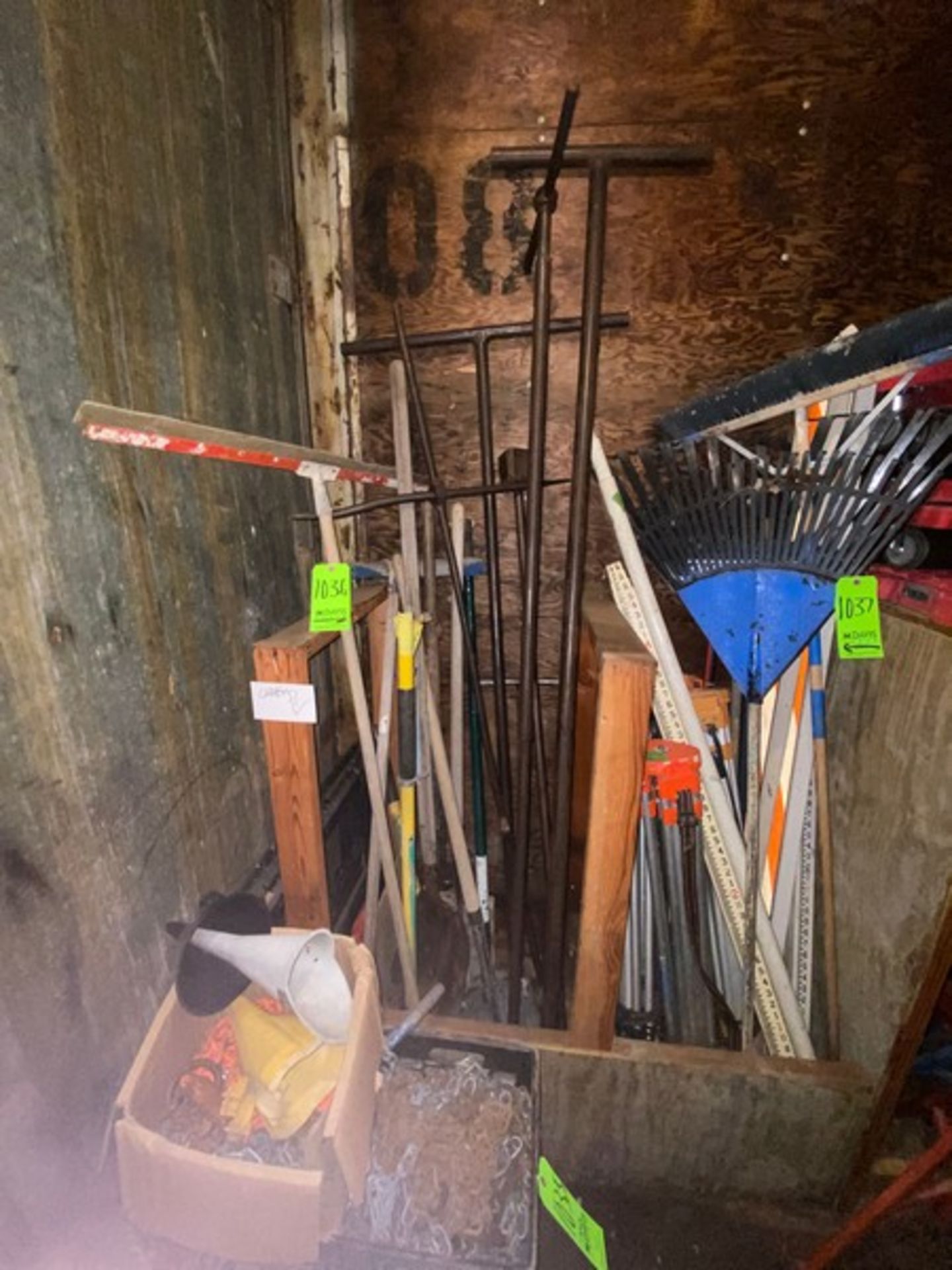 Lot of Assorted Brooms, Bushes, Rakes, & Squeegies (NOTE: Does Not Include Stand with Lasers) ( - Image 2 of 3