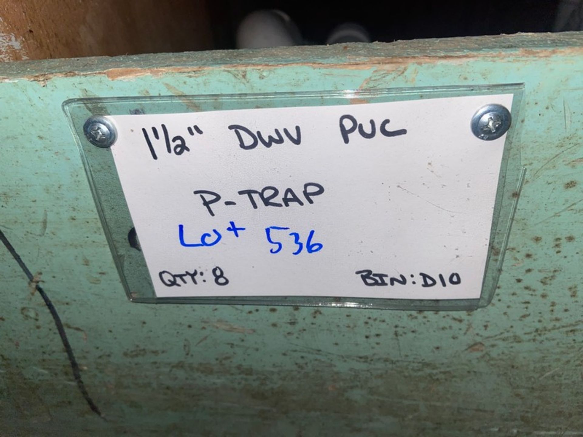 (8) 1 1/2” DWV PVC P-TRAP (Bin:D10); (24) 1 1/2” DWV PVC WYE (Bin:D10)(LOCATED IN MONROEVILLE, PA) - Bild 2 aus 8