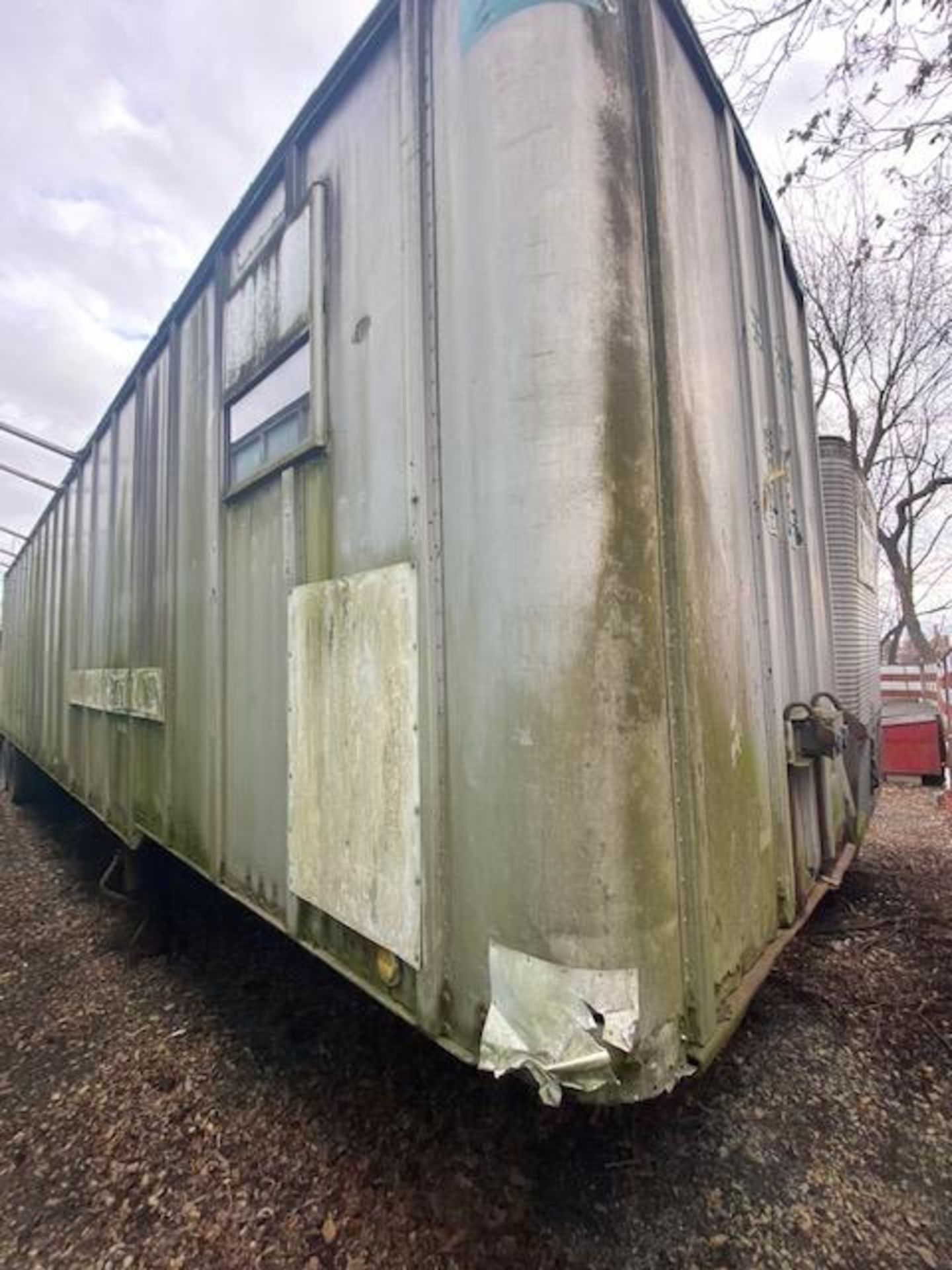 36 ft. Box Trailer (NOTE: Used for Storage) (TRAILER #2) (LOCATED IN MONROEVILLE, PA) - Image 3 of 8