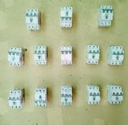 - Allen Bradley 3 phase 10 amp circuit breakers