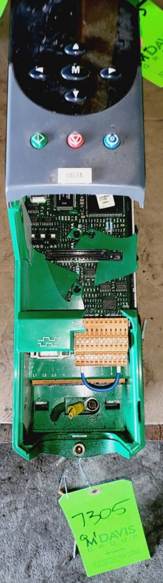 Qty (1) ControlTechniques Model UNI1403 Servo Controller - 380-480 volt Input - 380-400 volt output