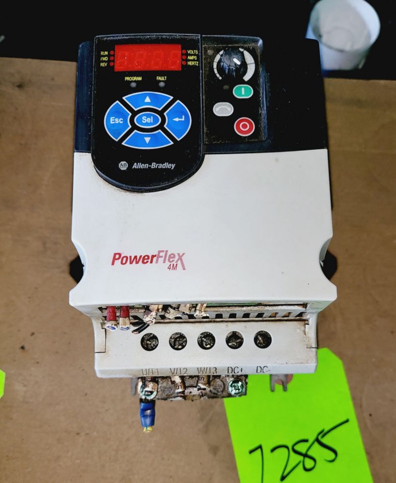 Qty (1) Allen Bradley PowerFlex 4M - 3 hp - 3 phase - 380-460 volt input - 460 volt output