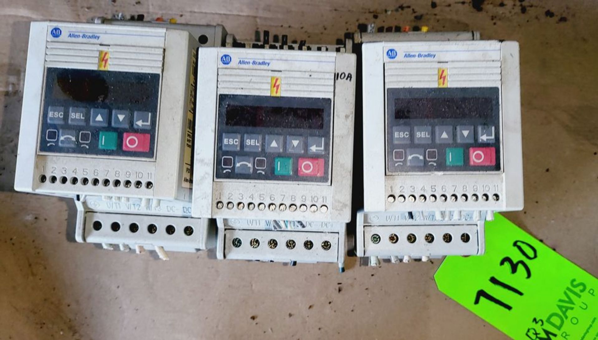 Qty (3) Allen Bradley Analogue Signal Follow IP20 VFD - 3 hp - 380-460 volt