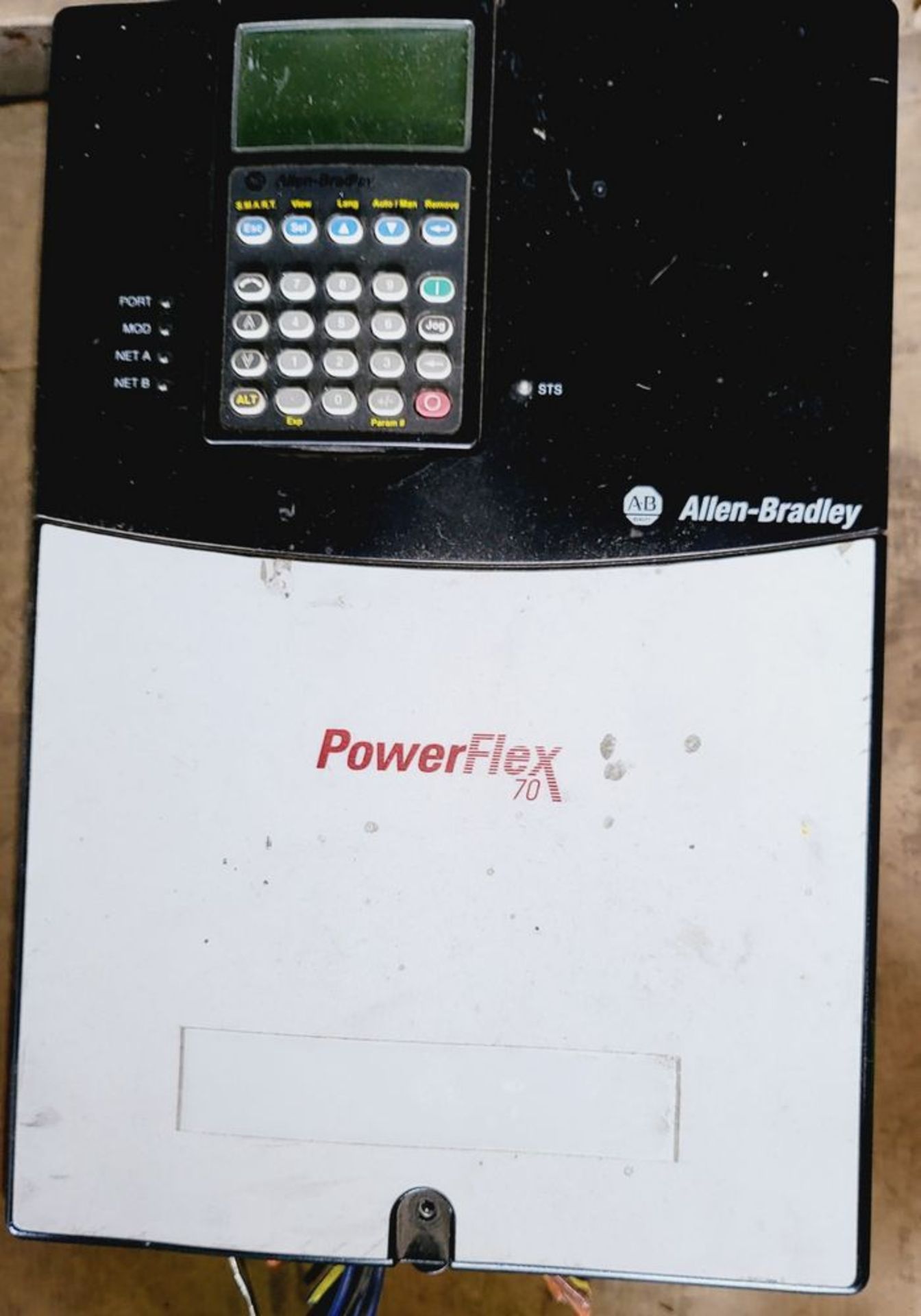 Qty (1) Allen Bradley PowerFlex 70 VFD - 15 hp - 3 phase Input 432-528 AC Volt - Output 460 AC Volt