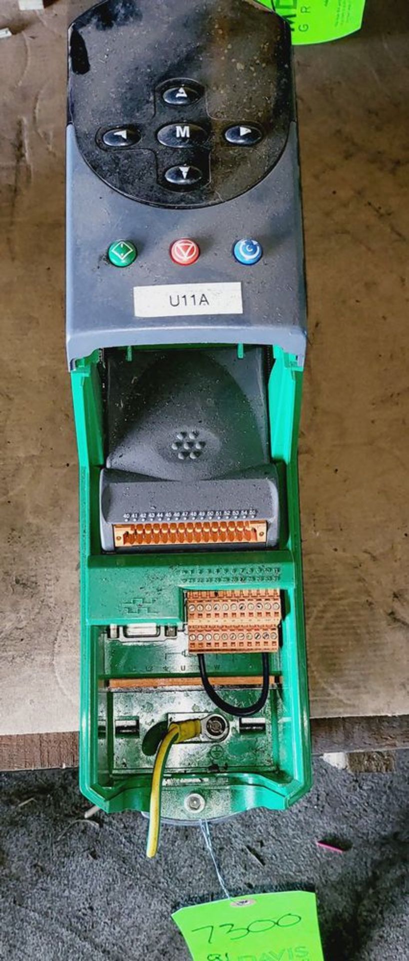 Qty (1) ControlTechniques Model UNI1403 Servo Controller - 380-480 volt Input - 380-400 volt output