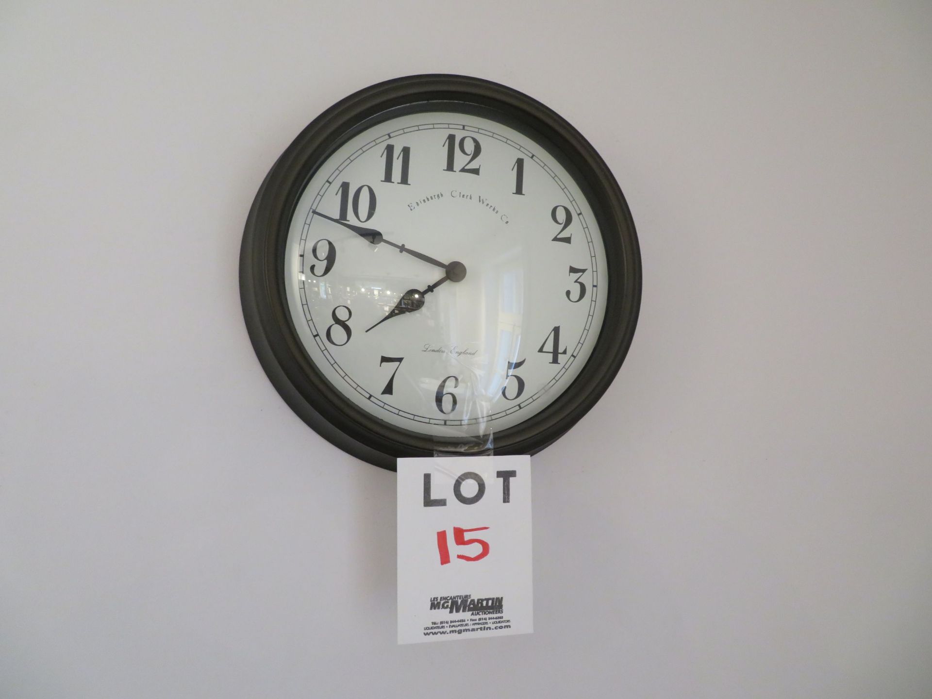 Wall clock