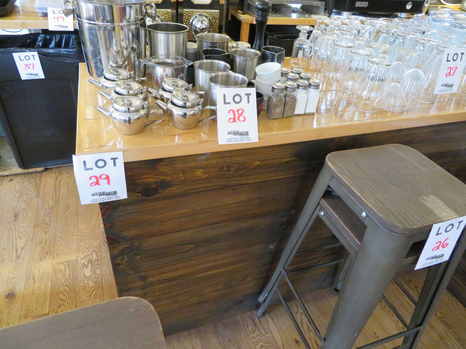 LOT including assorted counters with wine glass holder approx. 25"x 78" and 25" x 62" - Image 4 of 5