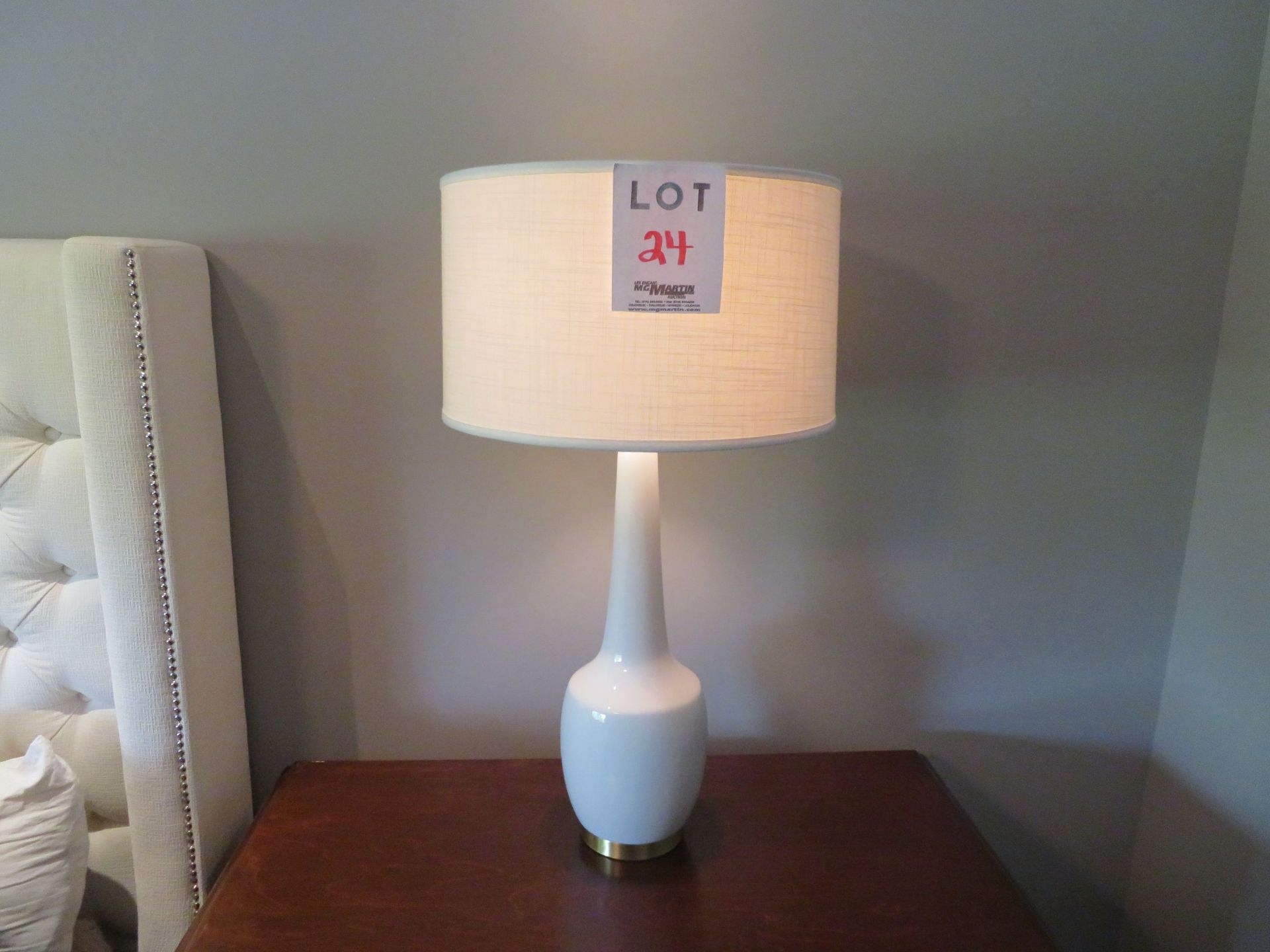 Decorative lamp approx. 18"w x 34"h