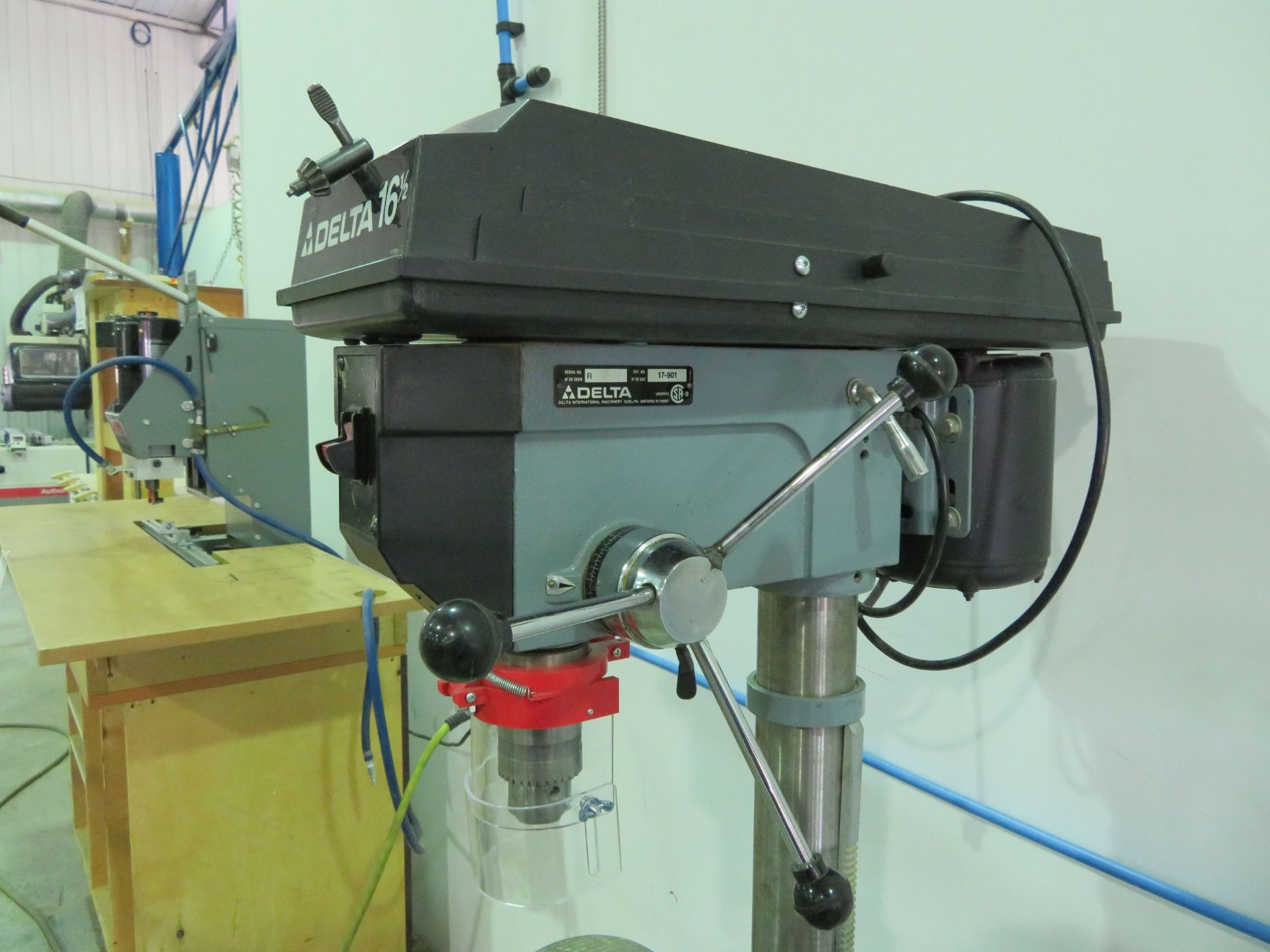 DELTA drill press 16 1/2, Mod: 17-901, 110 Volts - Image 4 of 5