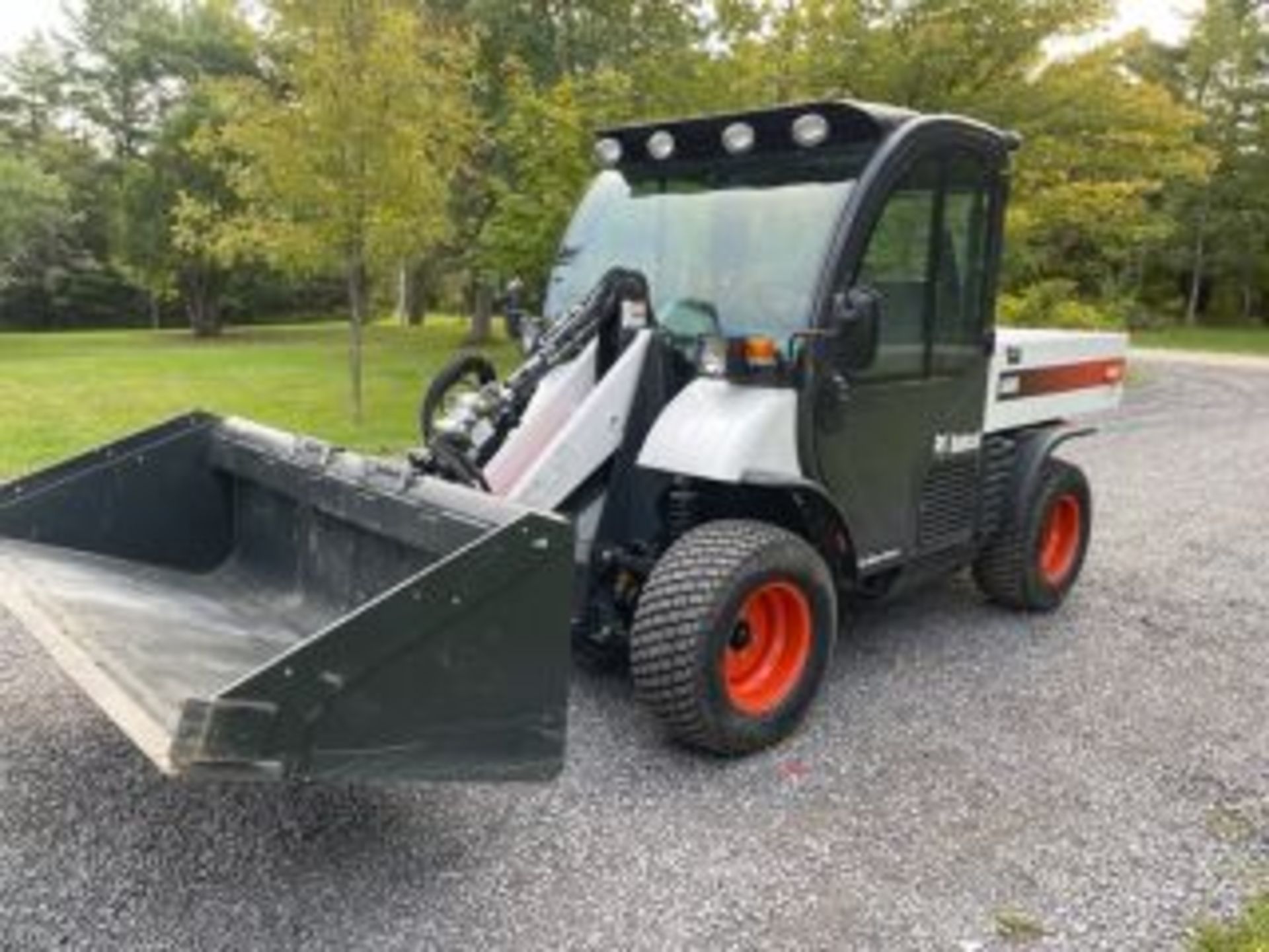 2021 BOBCAT TOOLCAT 5600 4x4 all wheel steer S/N AHG820201 21.5 HOURS The power to operate 40+