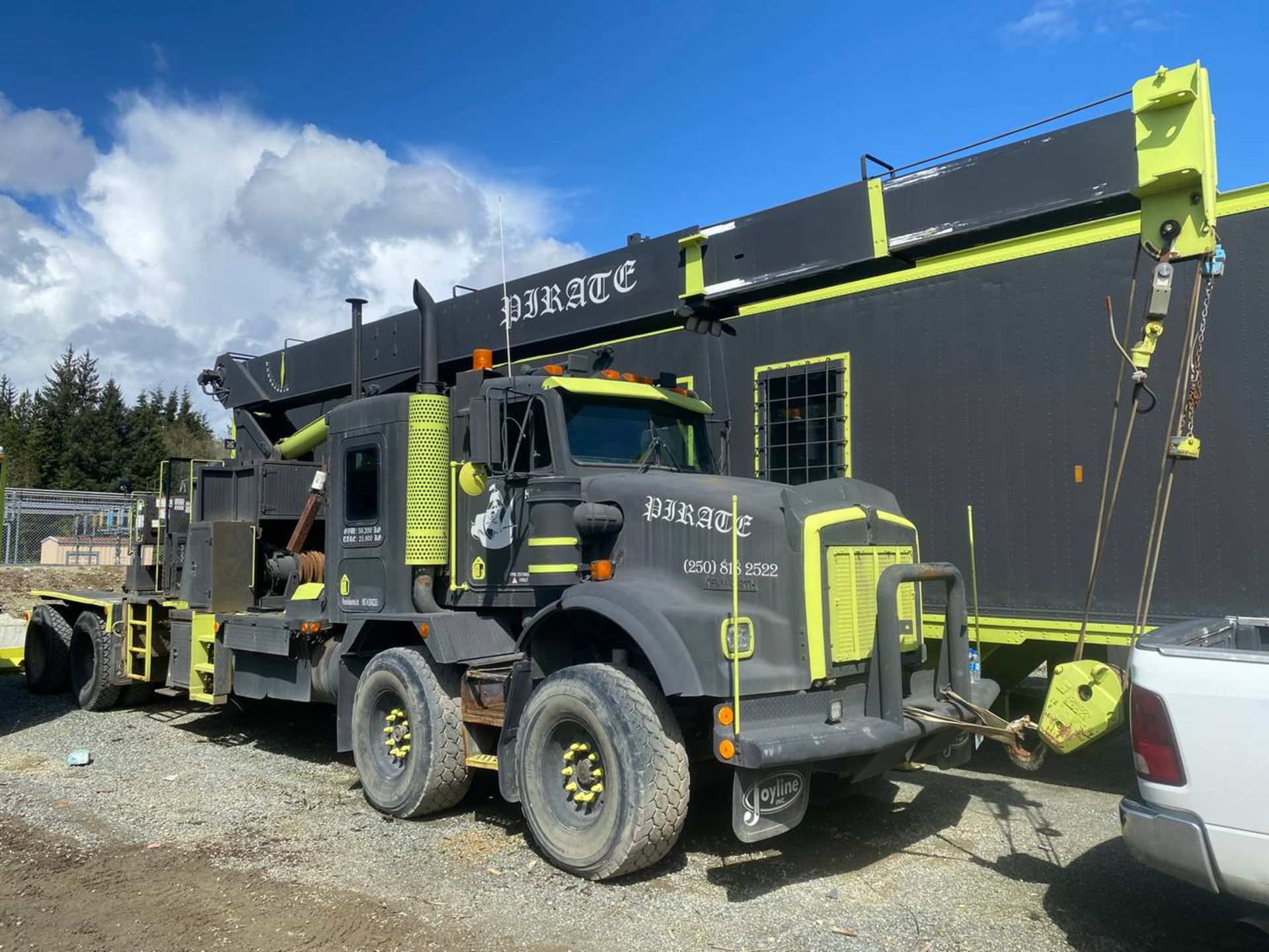 1998 Kenworth T800B Crane truck